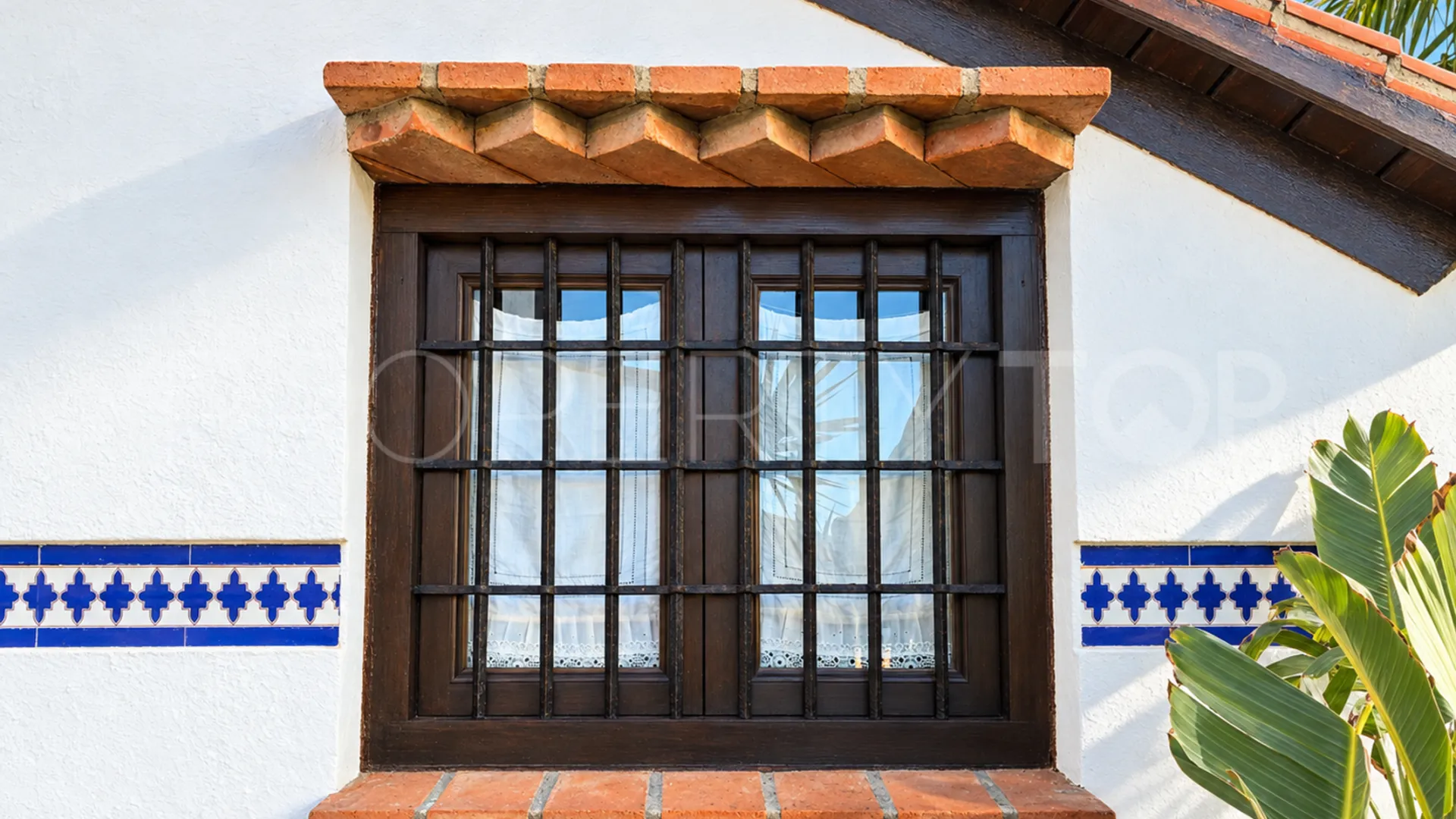 Se vende adosado en Marina de Casares