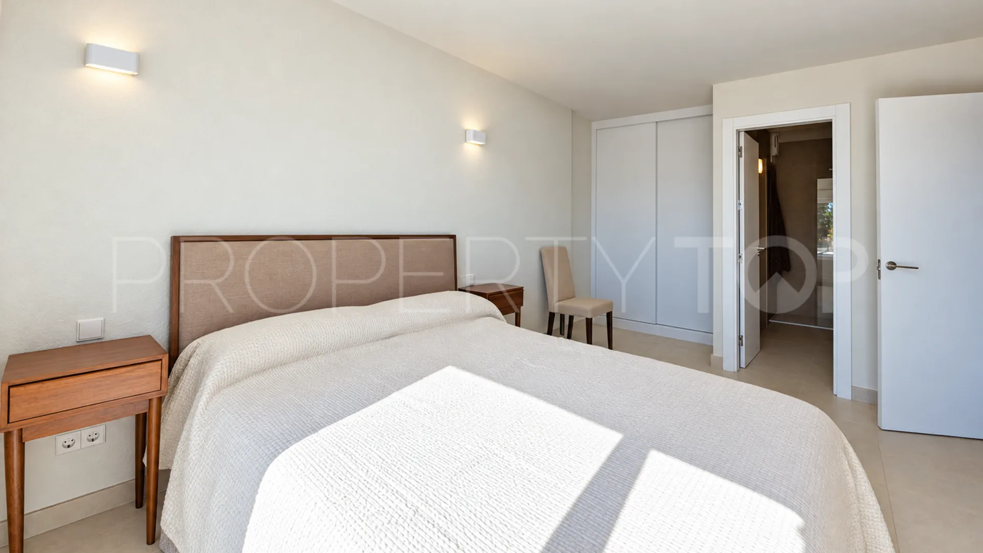 Casa a la venta en Estepona