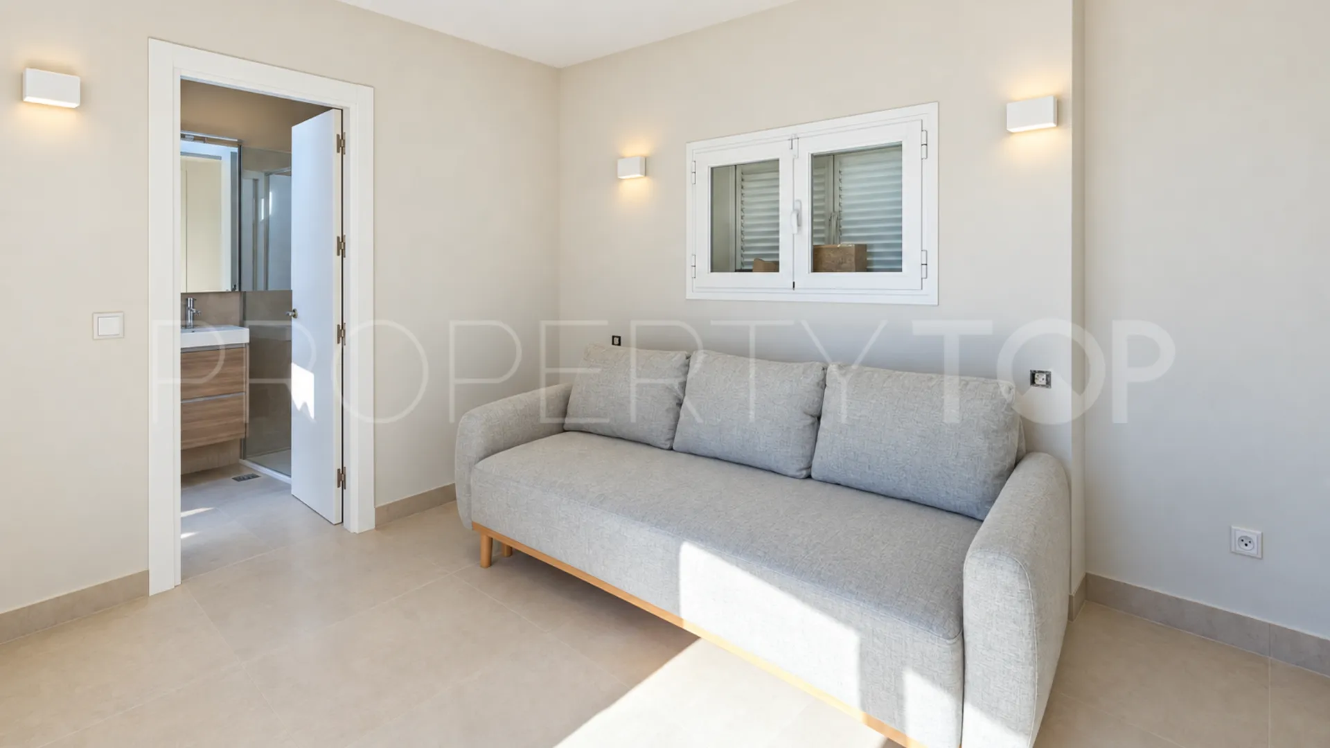 Casa a la venta en Estepona