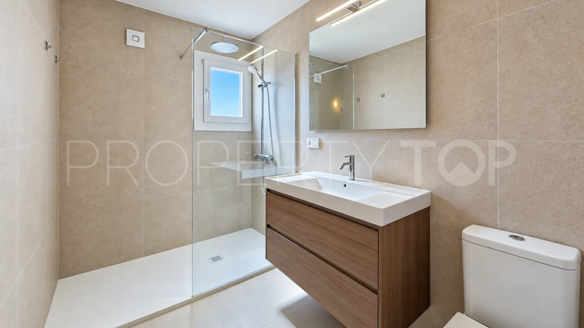 Casa a la venta en Estepona