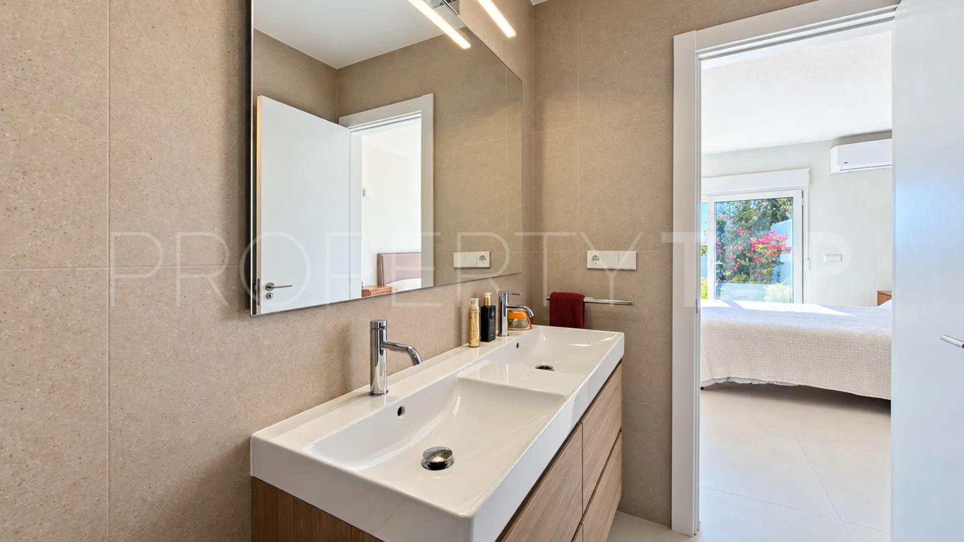Casa a la venta en Estepona