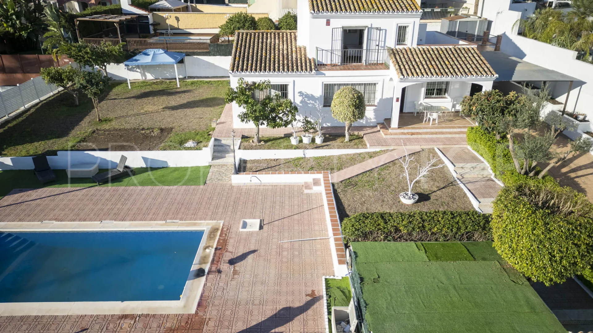 House for sale in Estepona with 3 bedrooms