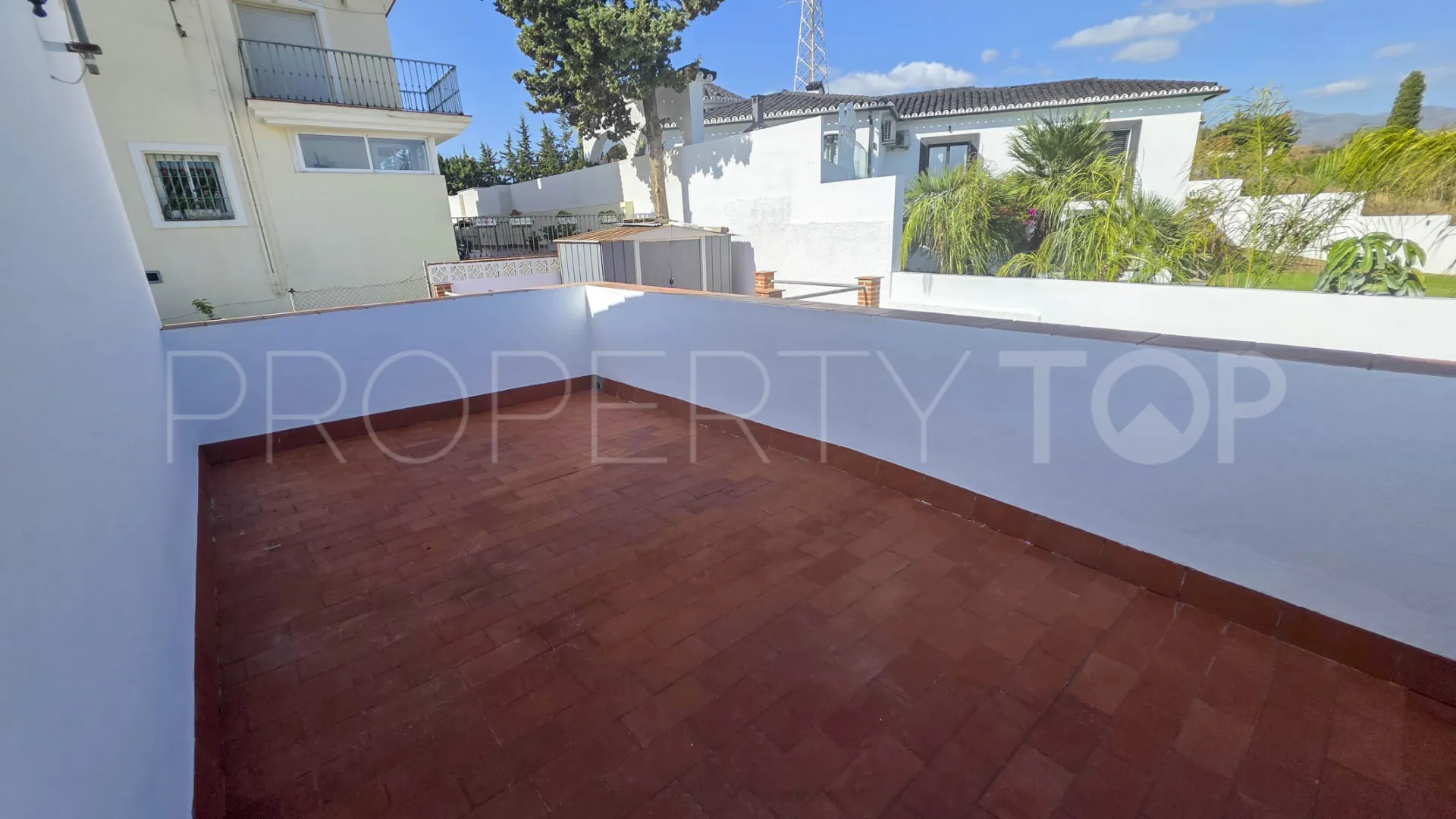 House for sale in Estepona with 3 bedrooms