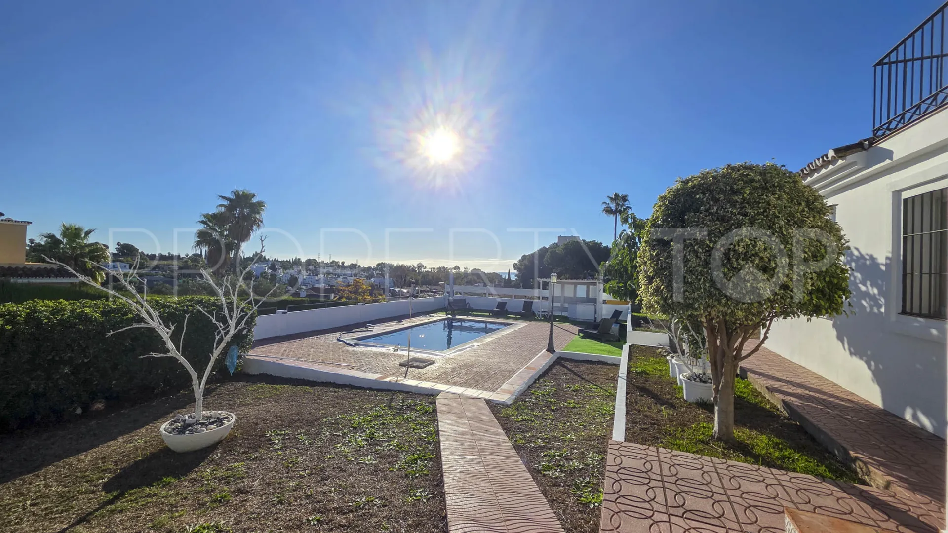 House for sale in Estepona with 3 bedrooms