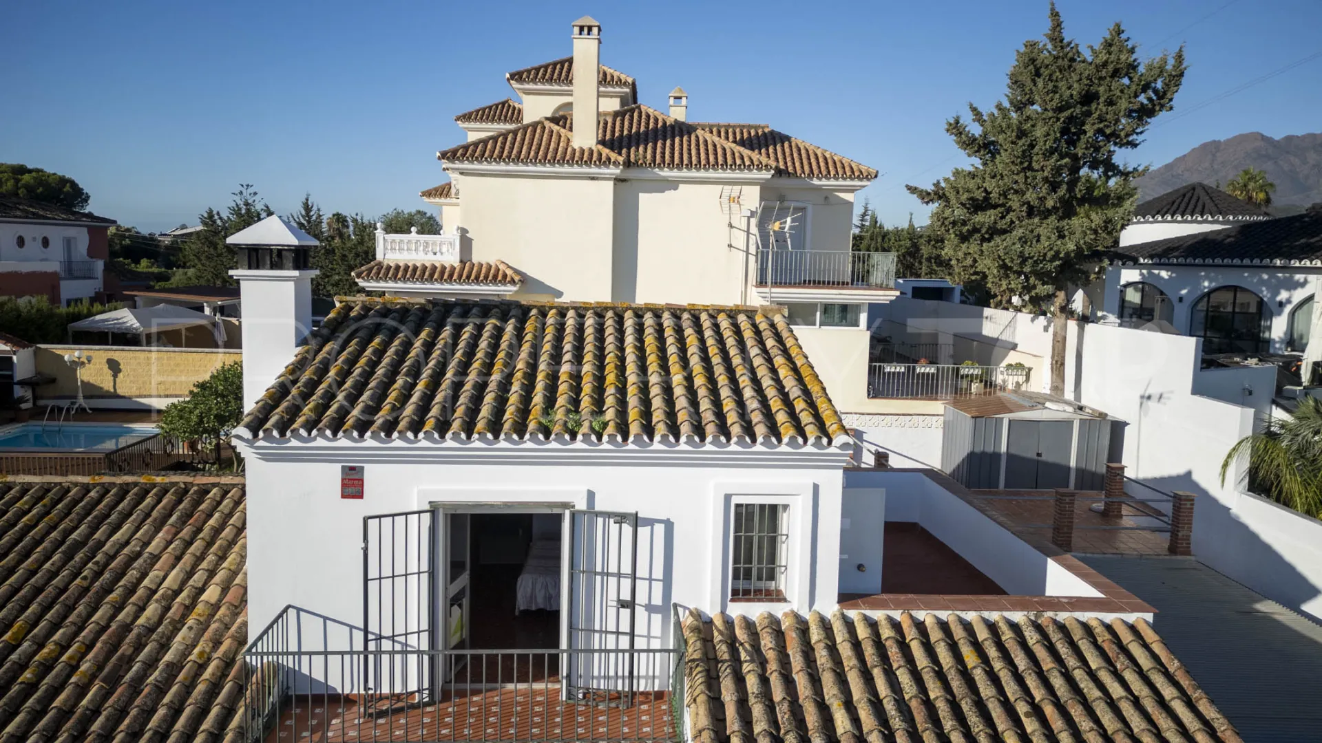 House for sale in Estepona with 3 bedrooms