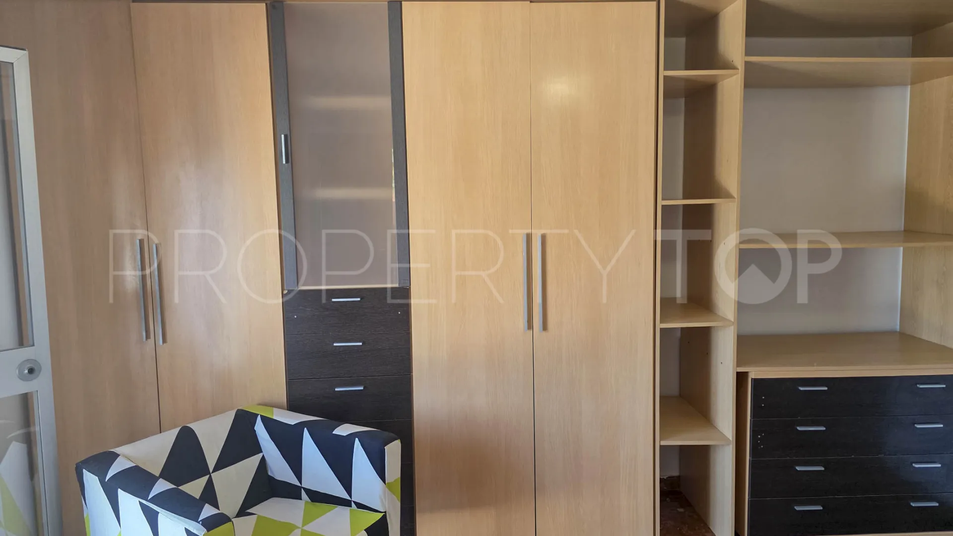 House for sale in Estepona with 3 bedrooms