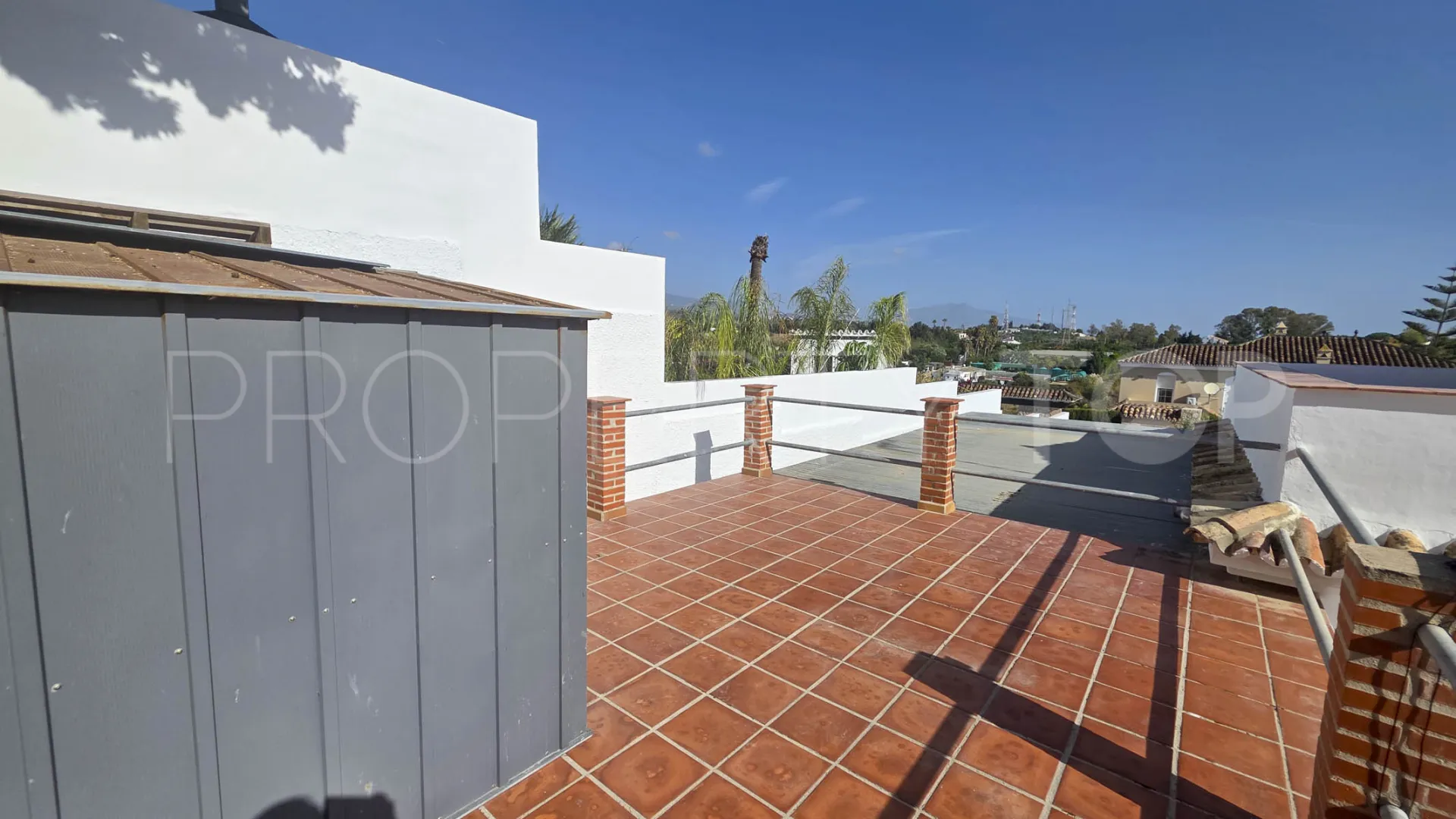 House for sale in Estepona with 3 bedrooms