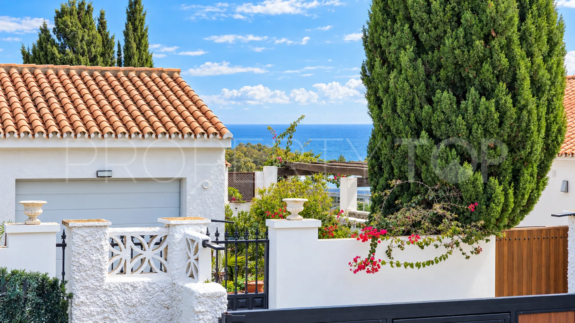 Buy La Duquesa 4 bedrooms house