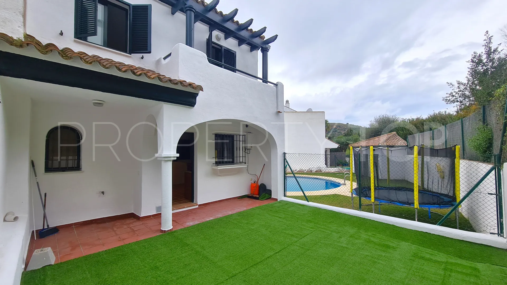 Pareado a la venta en Manilva