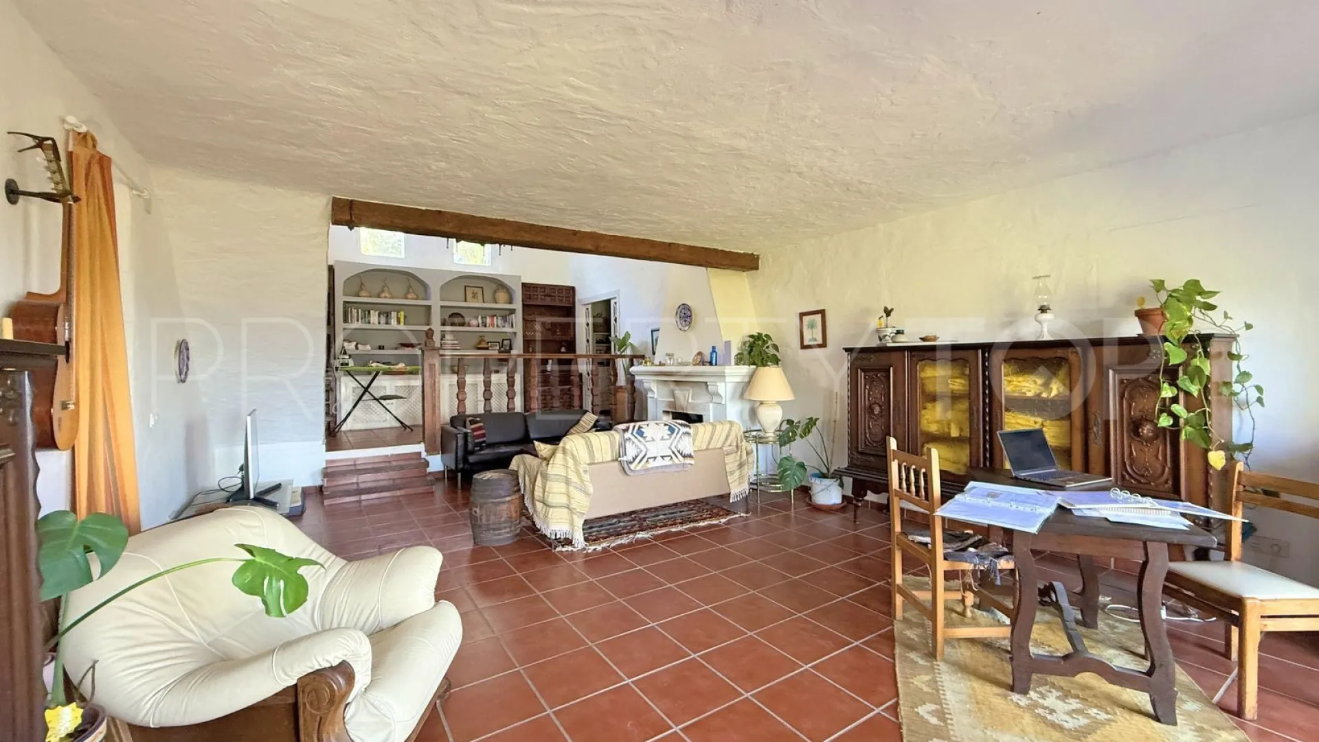 Finca for sale in Casares Pueblo
