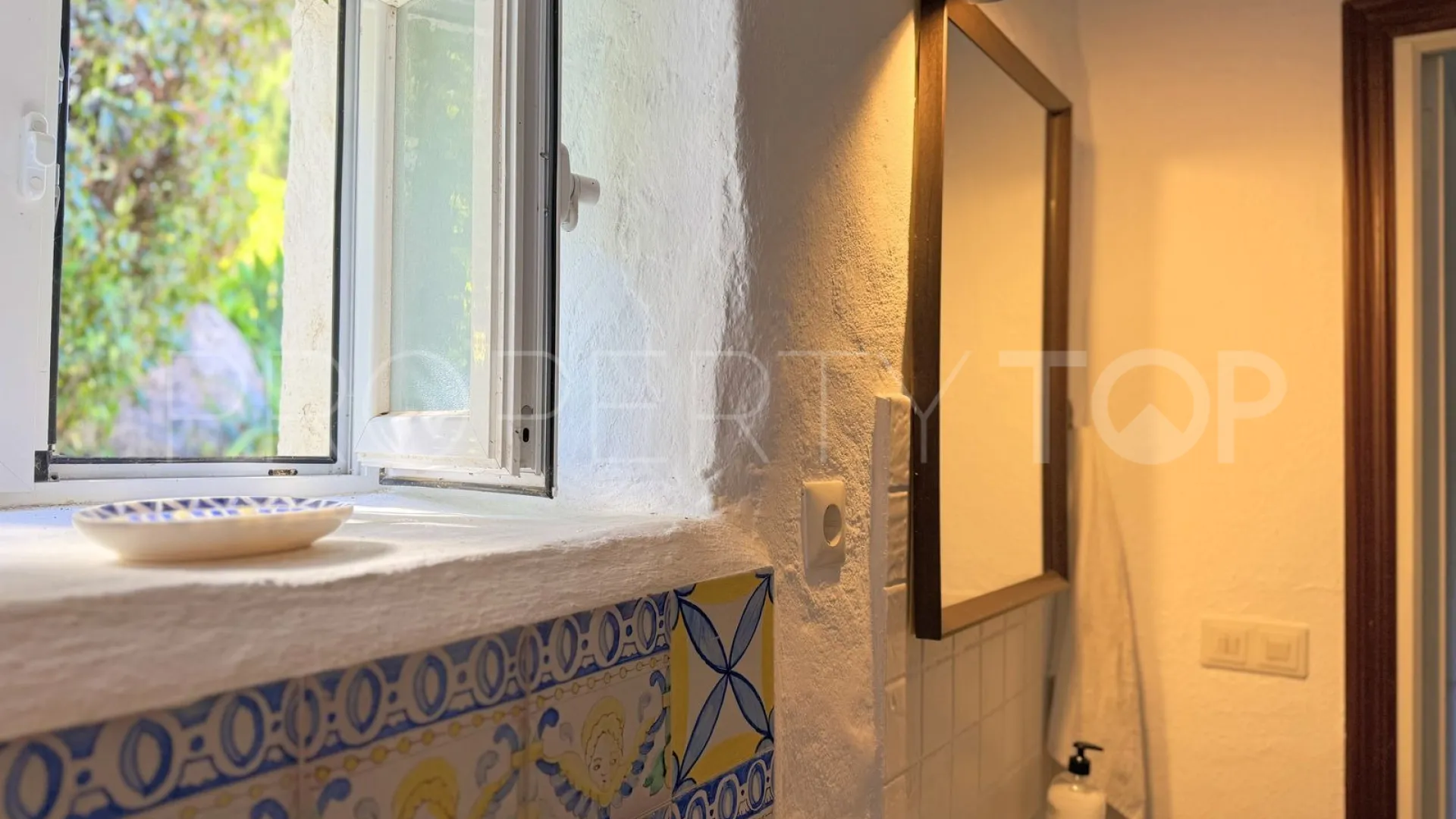 Finca for sale in Casares Pueblo