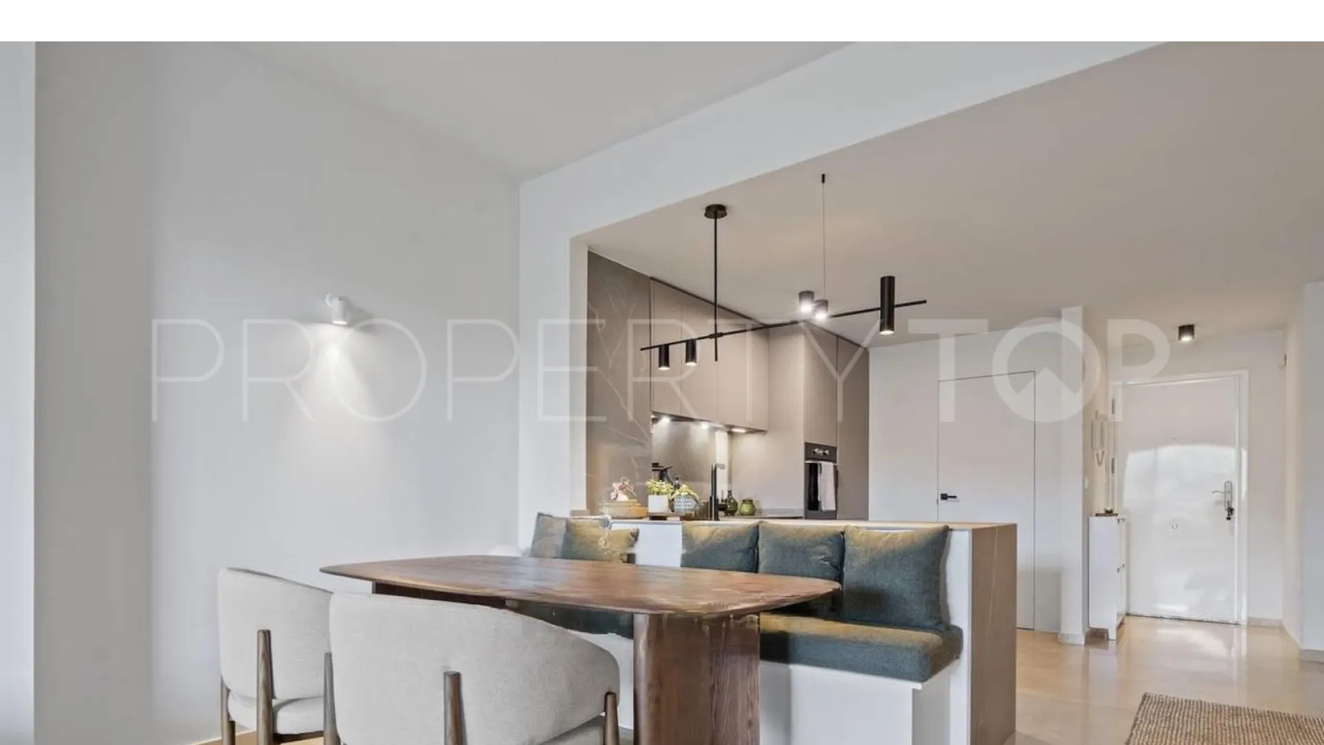 Apartment for sale in Chullera