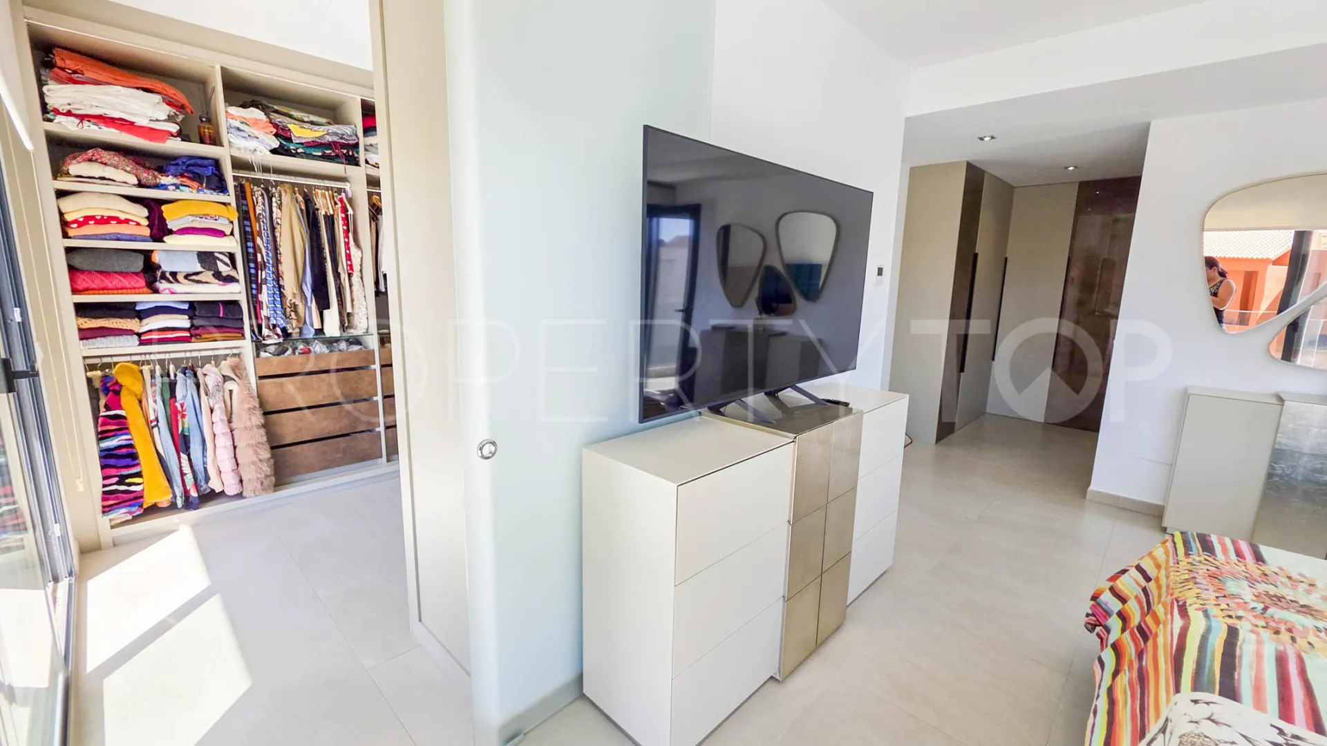 For sale house with 3 bedrooms in La Duquesa
