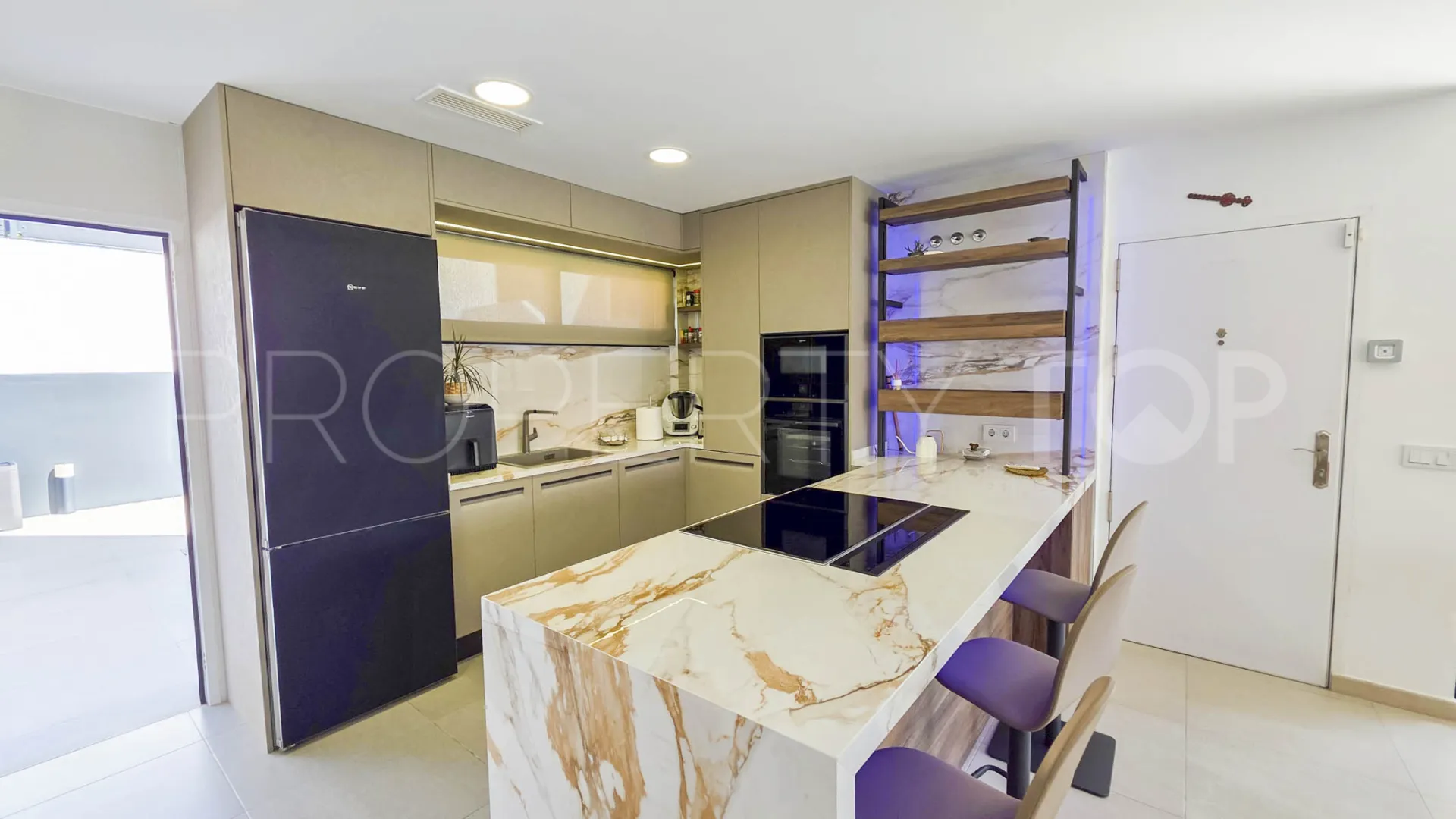 For sale house with 3 bedrooms in La Duquesa