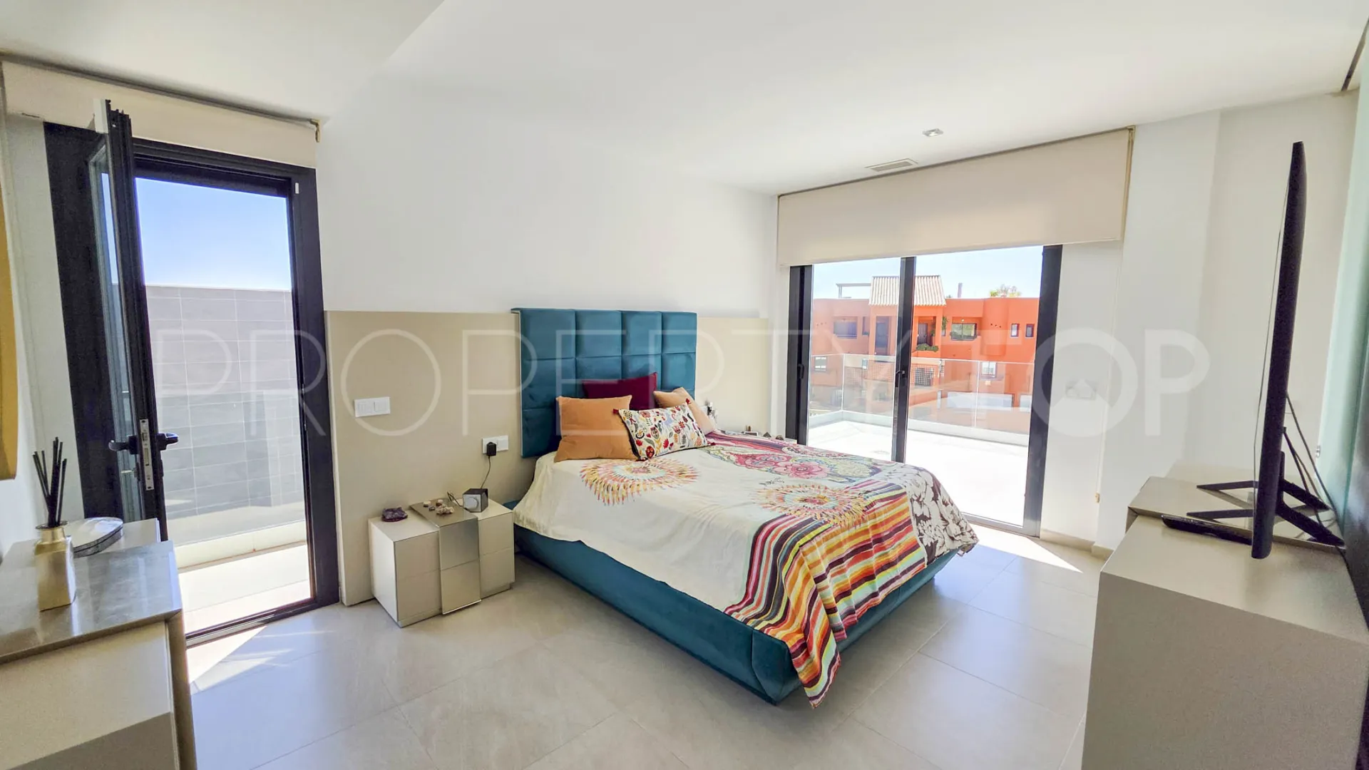 For sale house with 3 bedrooms in La Duquesa