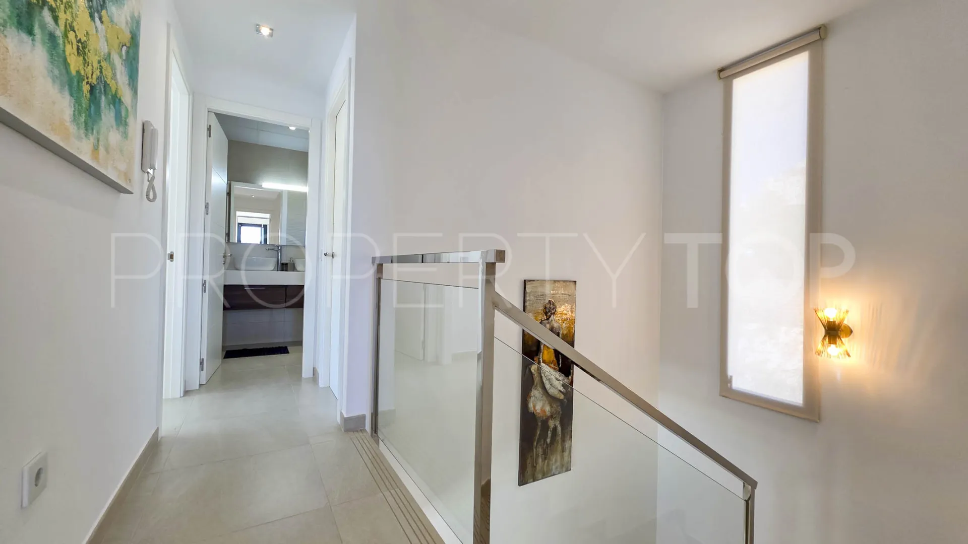 For sale house with 3 bedrooms in La Duquesa