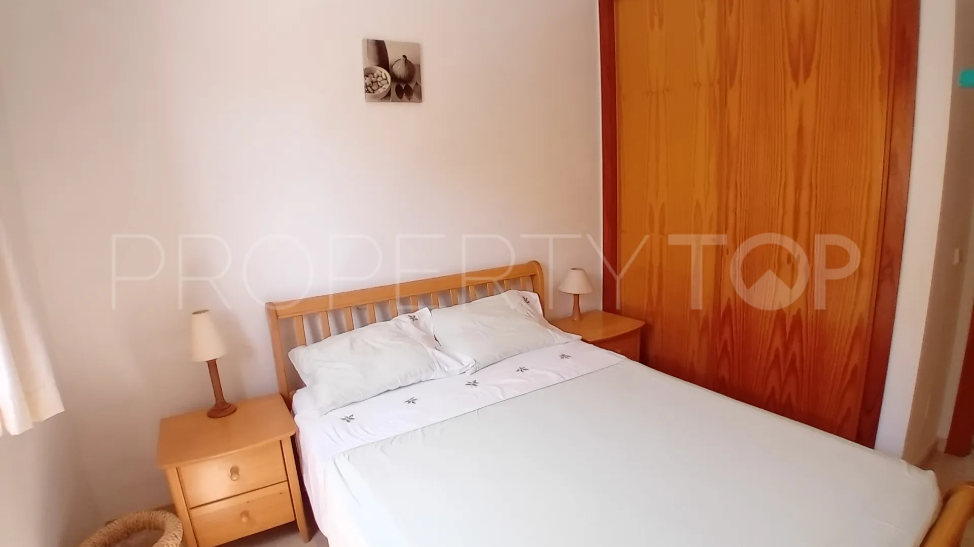 For sale Manilva semi detached house with 3 bedrooms