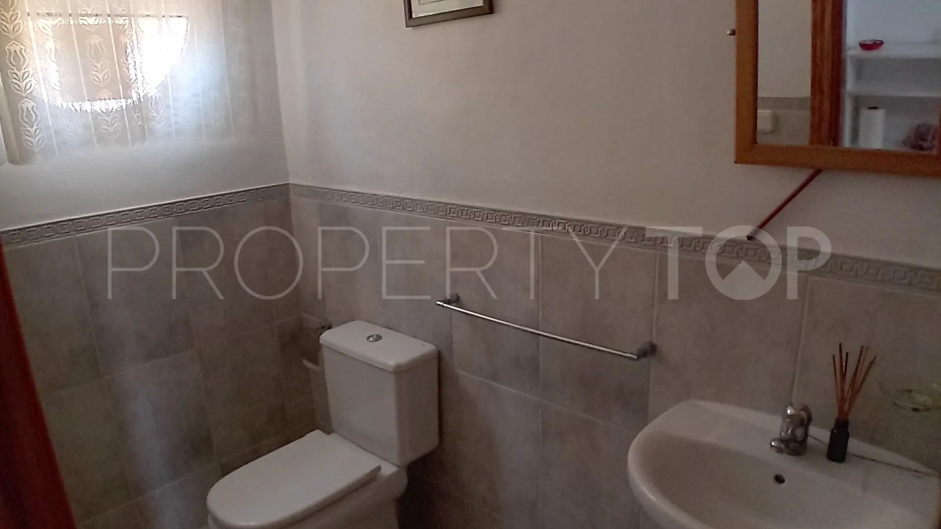 For sale Manilva semi detached house with 3 bedrooms