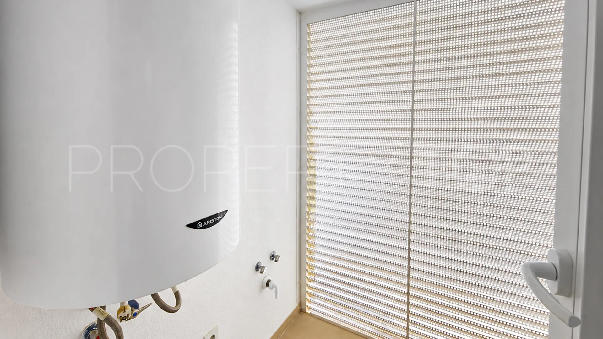 2 bedrooms apartment in La Duquesa for sale
