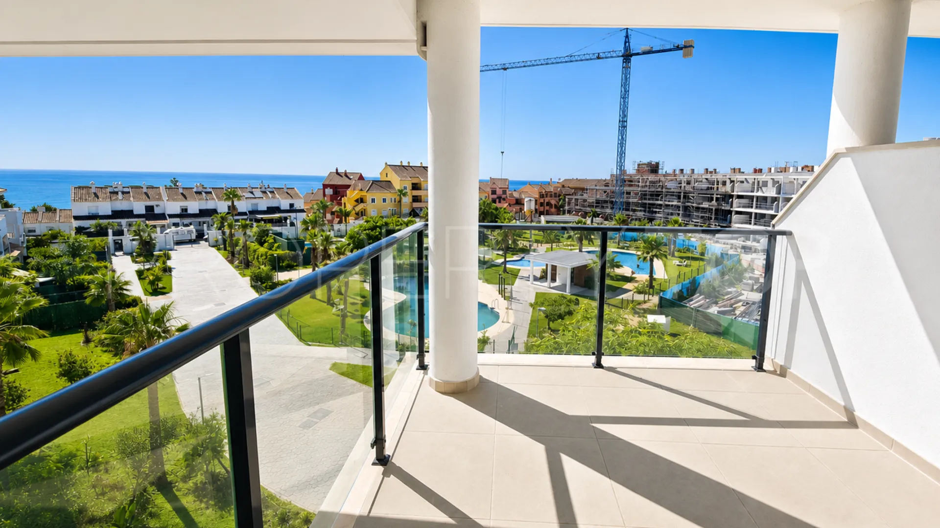 2 bedrooms apartment in La Duquesa for sale