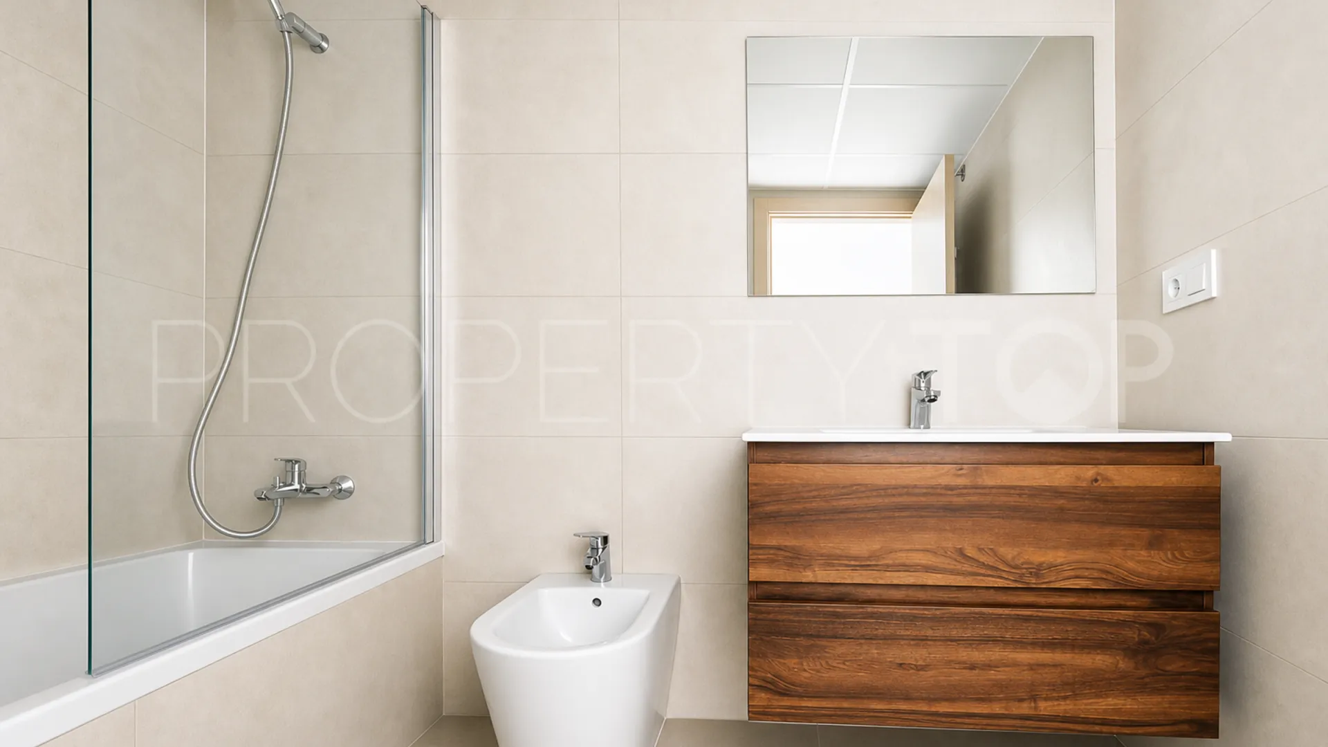 2 bedrooms apartment in La Duquesa for sale