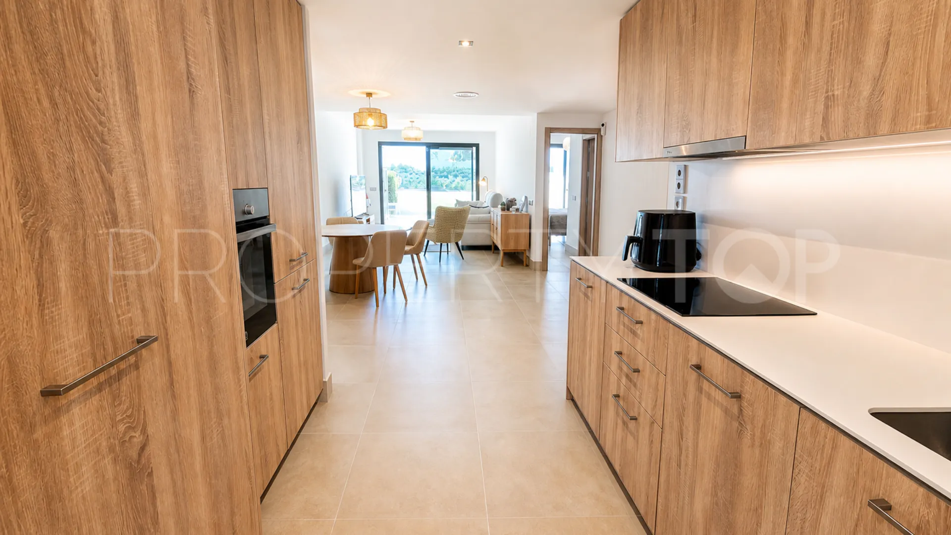 For sale ground floor apartment with 2 bedrooms in Casares Playa