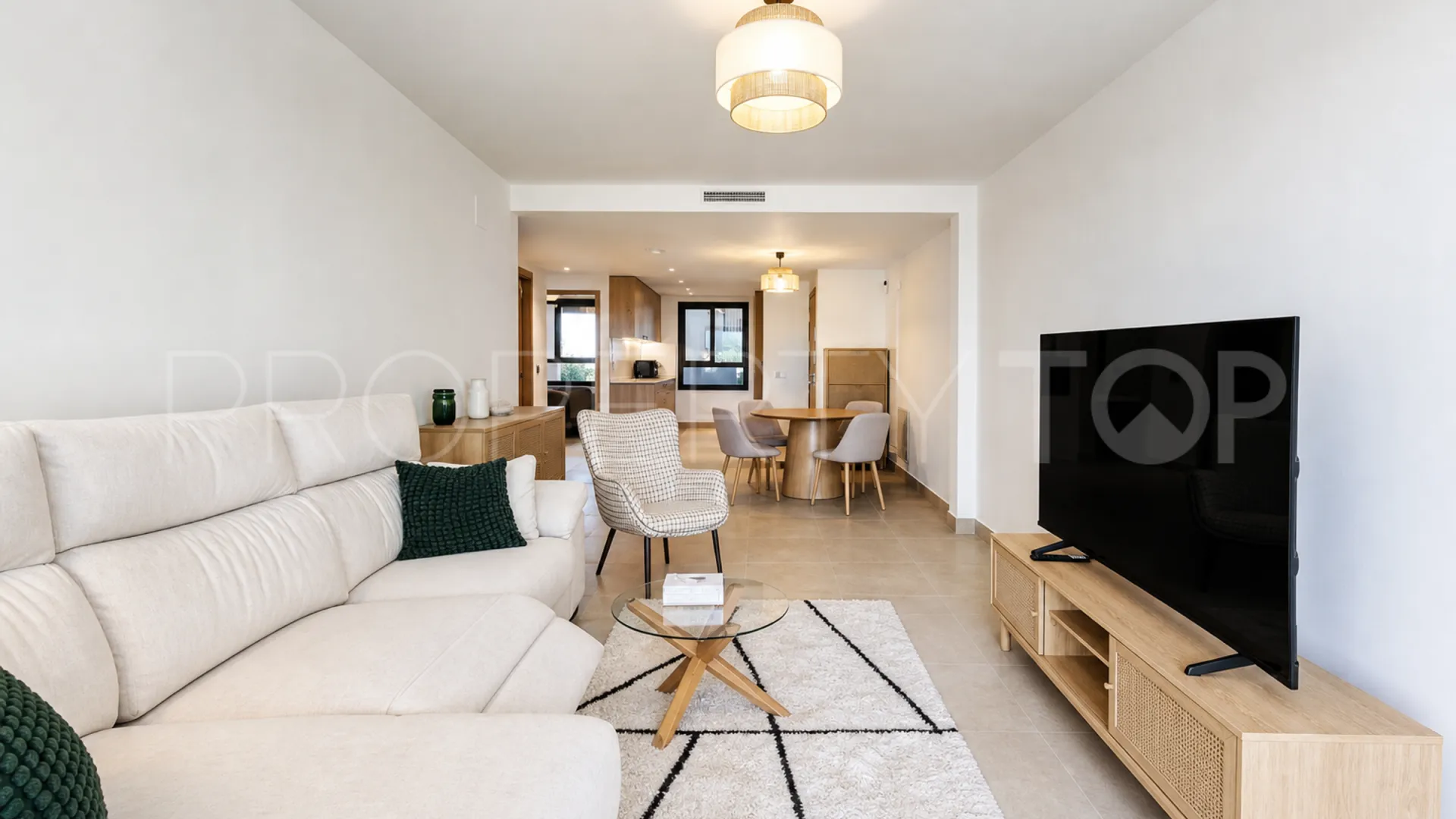 For sale ground floor apartment with 2 bedrooms in Casares Playa