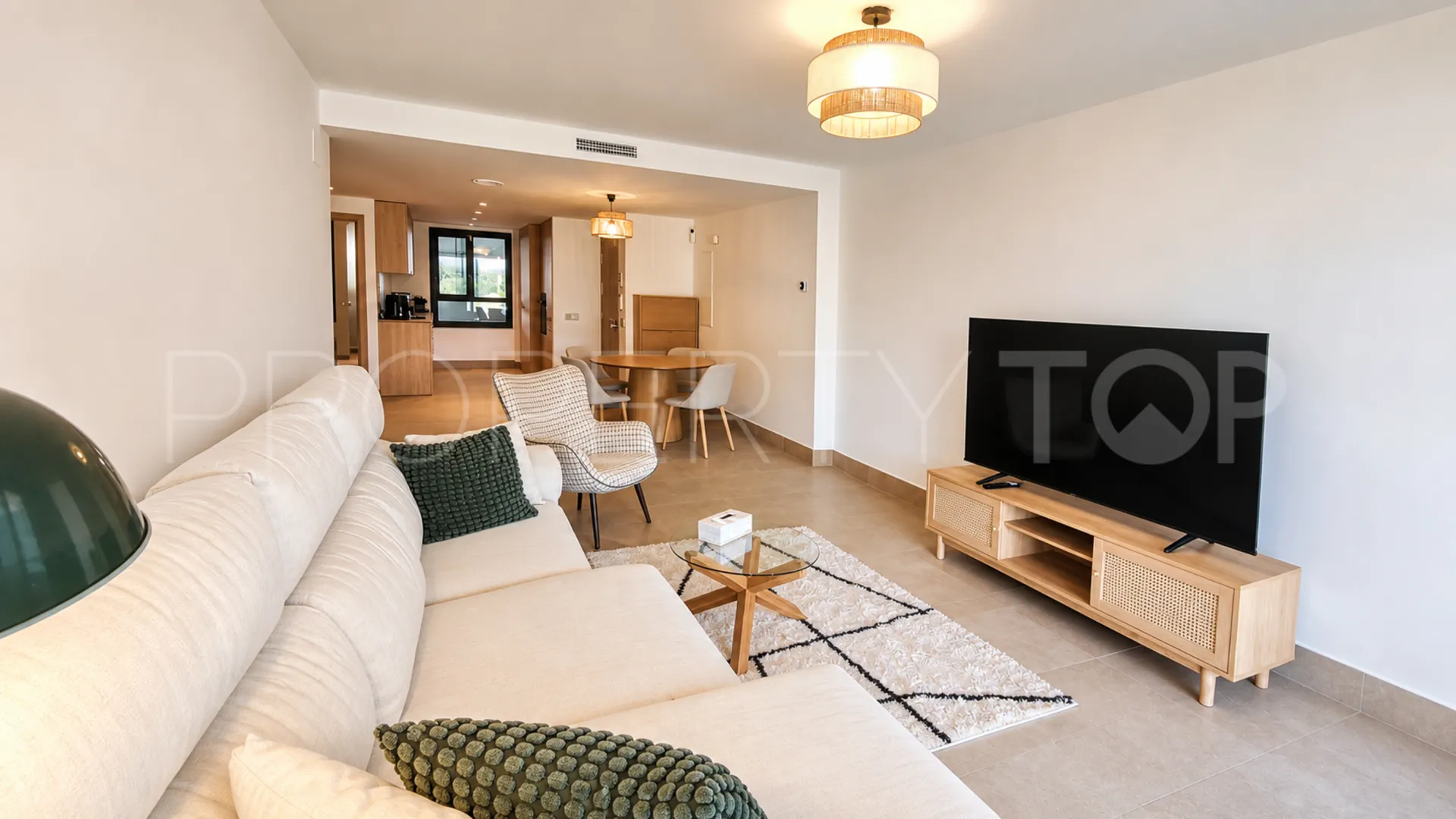 For sale ground floor apartment with 2 bedrooms in Casares Playa