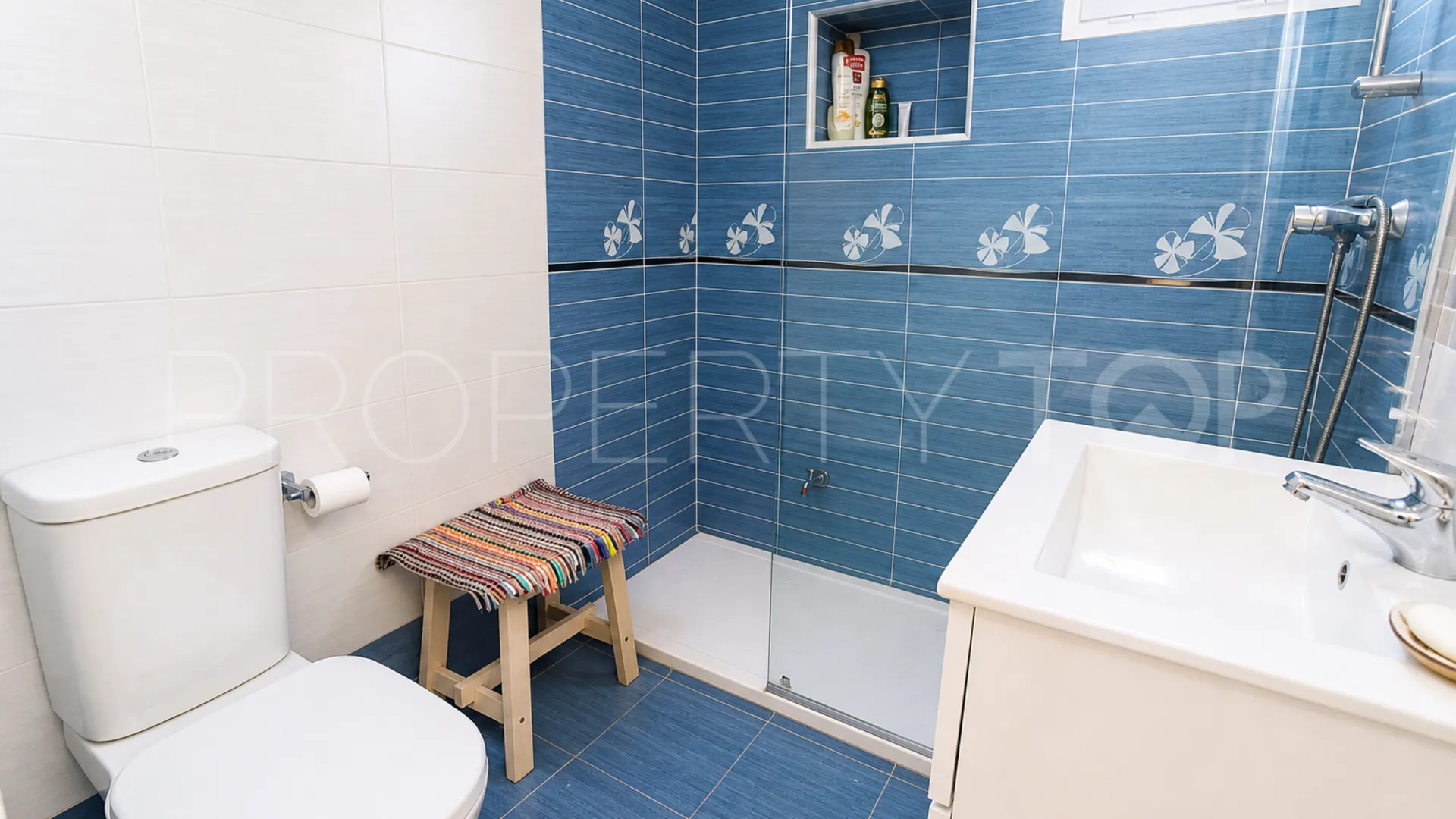 Comprar atico duplex en Sabinillas de 3 dormitorios