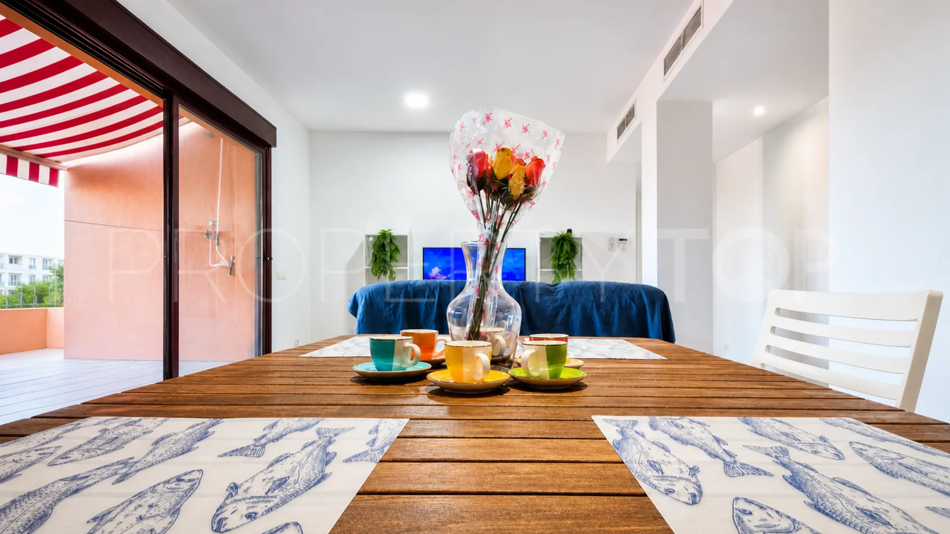For sale 2 bedrooms apartment in La Duquesa