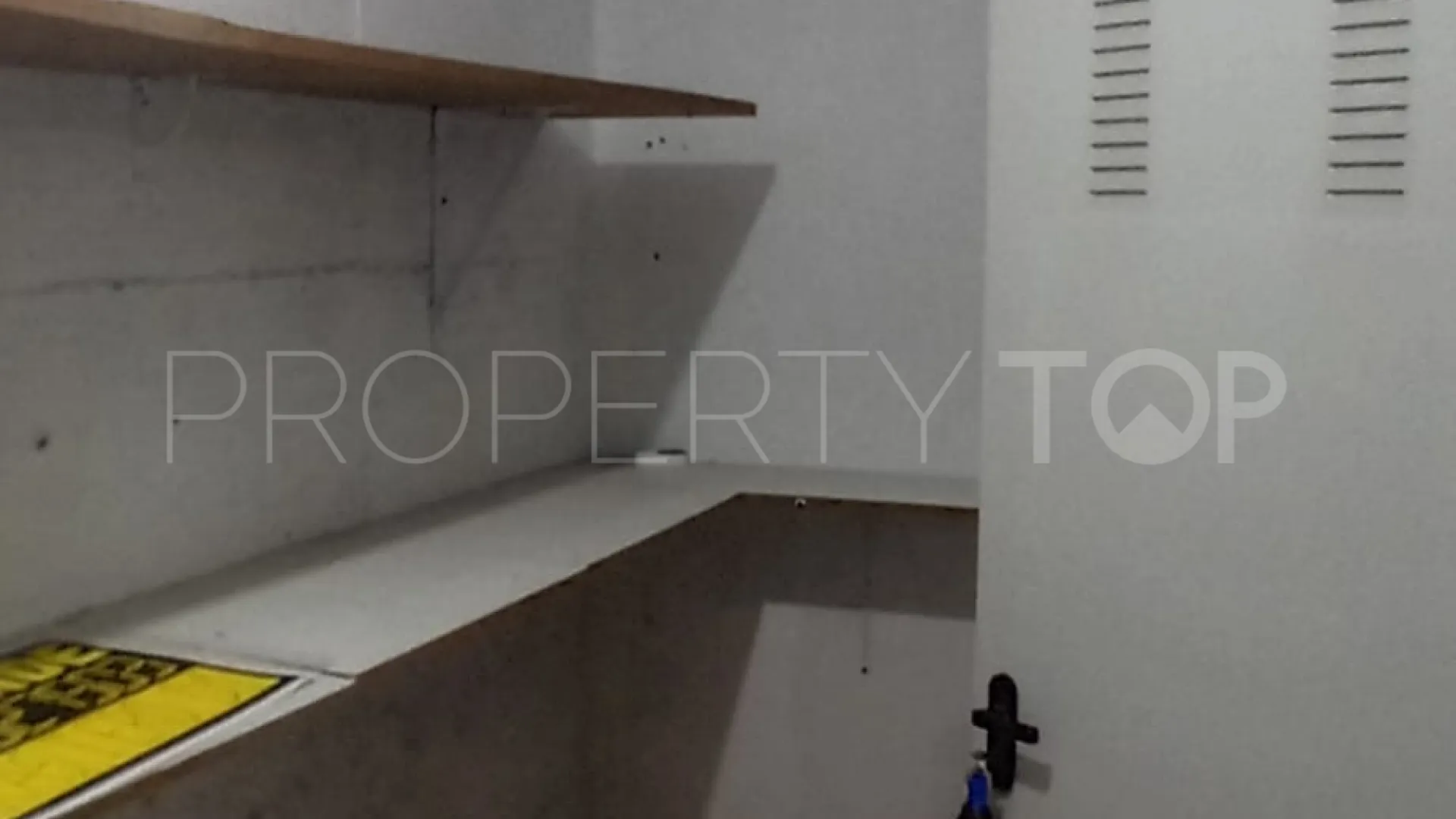 For sale 2 bedrooms apartment in La Duquesa