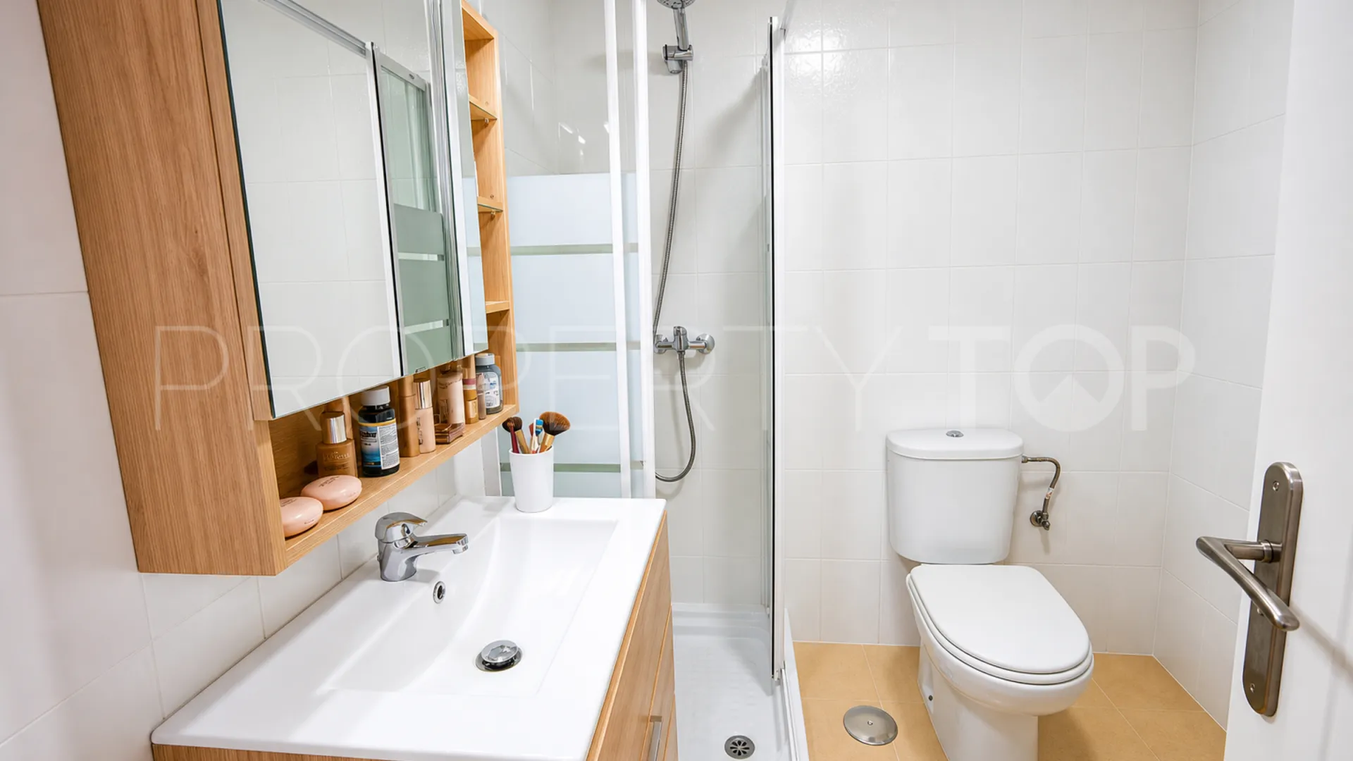For sale apartment in La Duquesa
