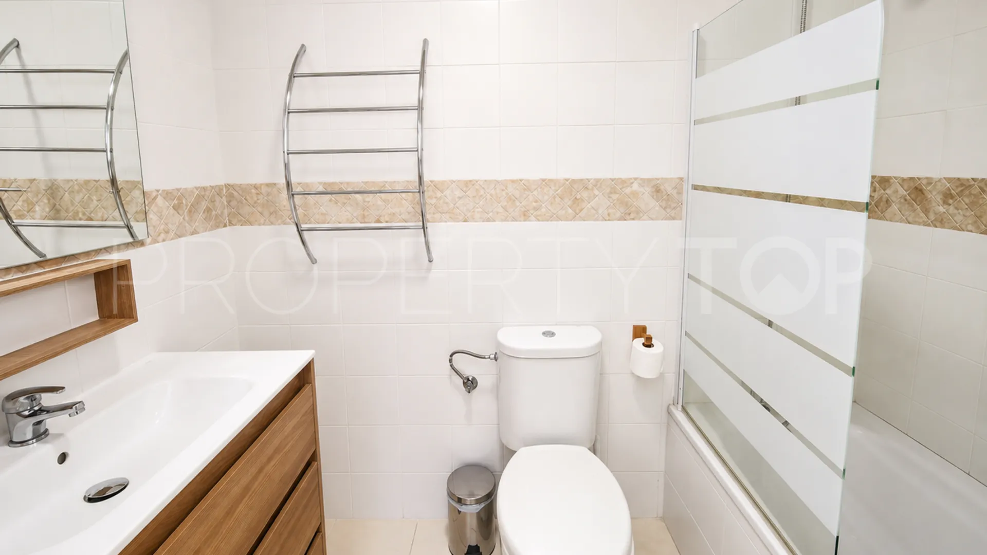 For sale apartment in La Duquesa