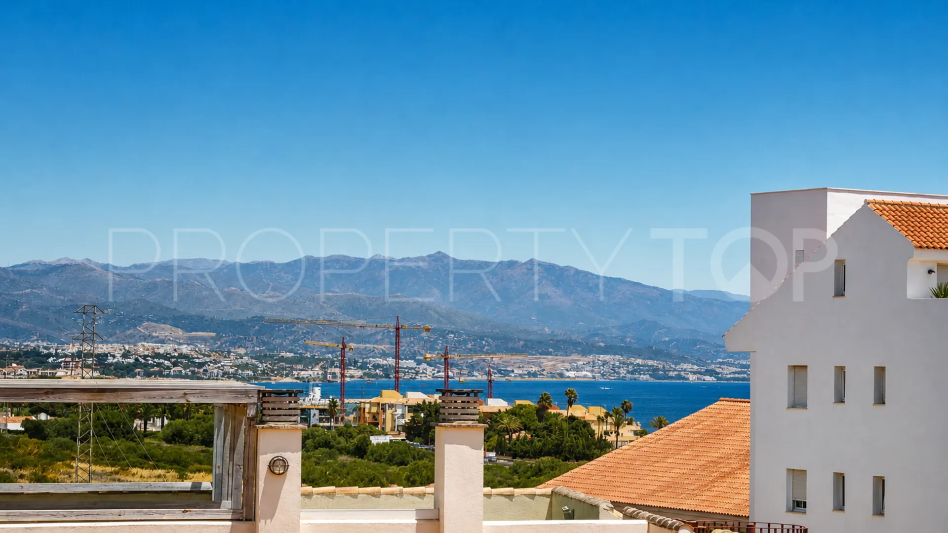 For sale apartment in La Duquesa