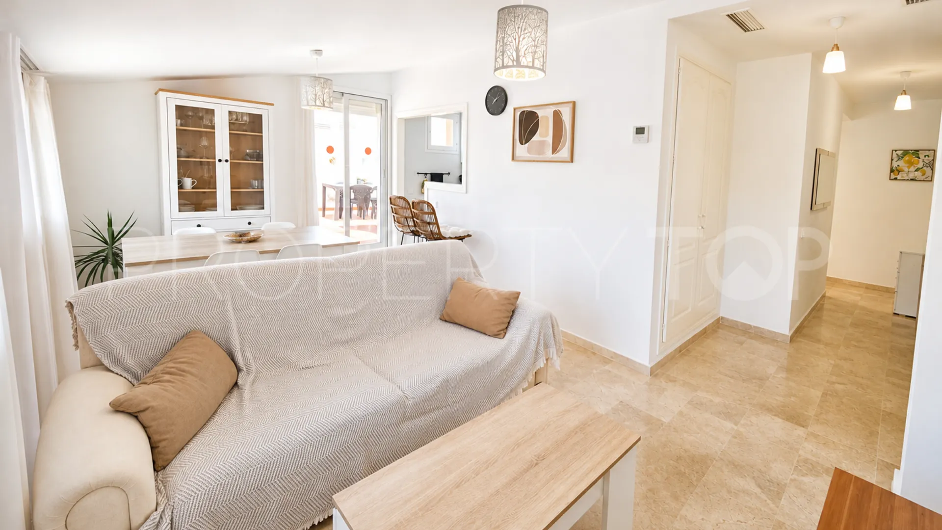 For sale apartment in La Duquesa