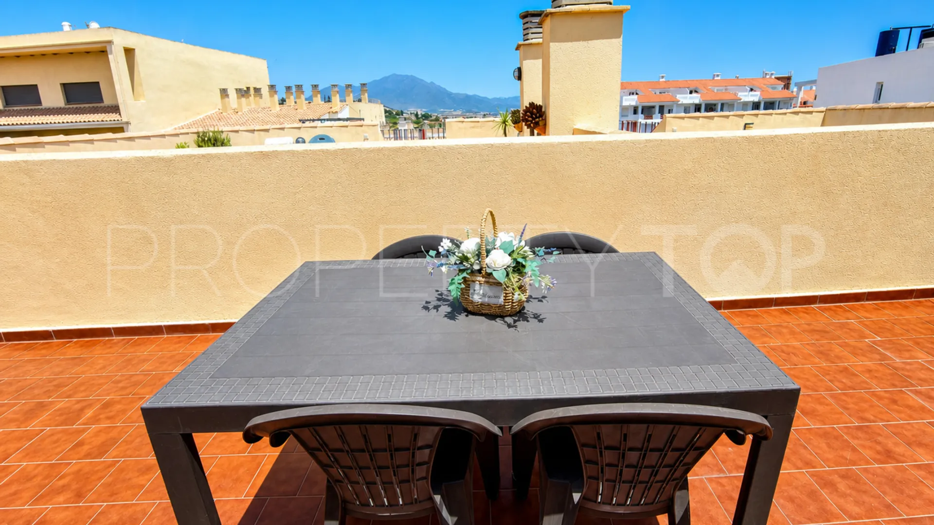 For sale apartment in La Duquesa