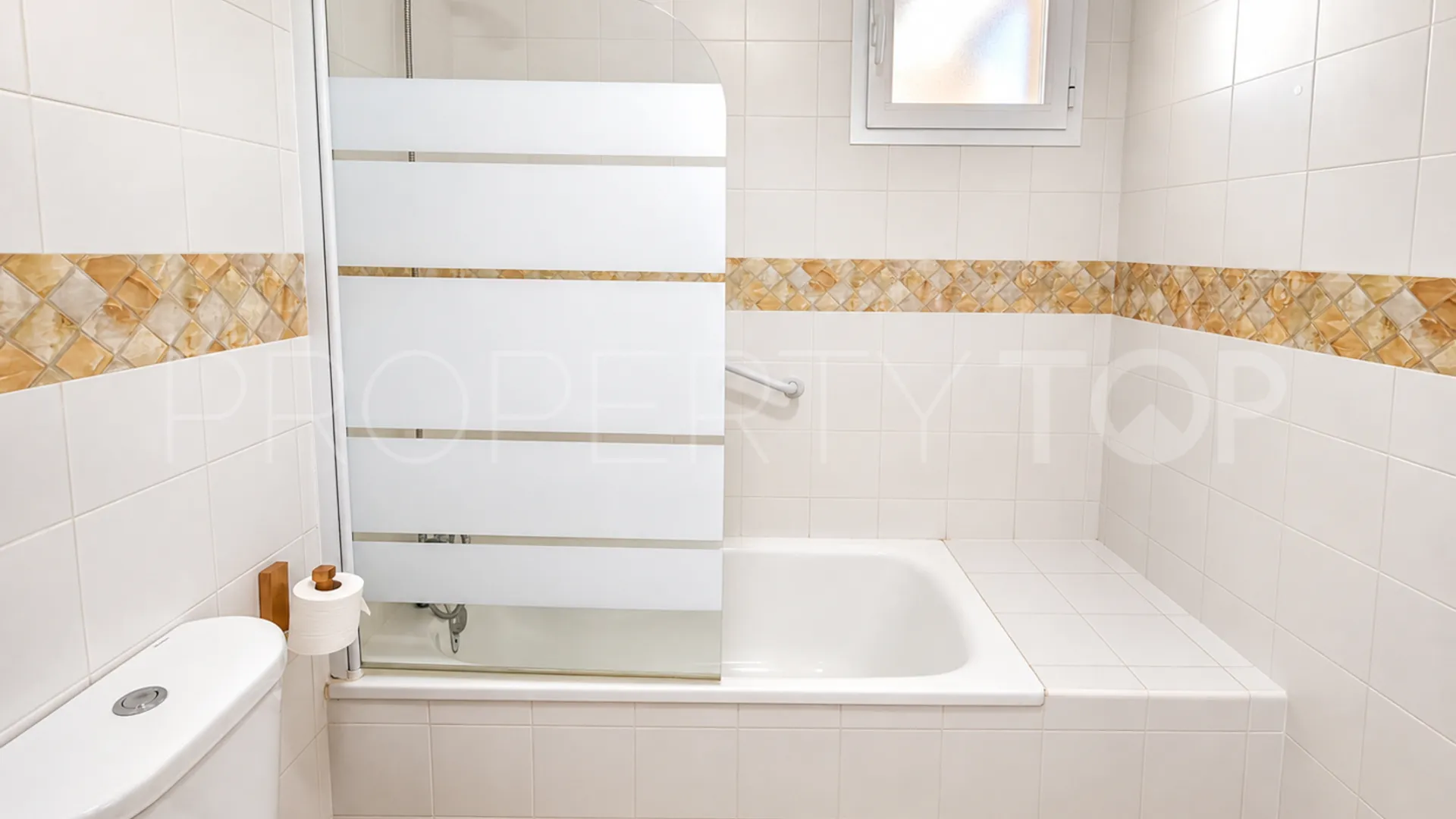 For sale apartment in La Duquesa