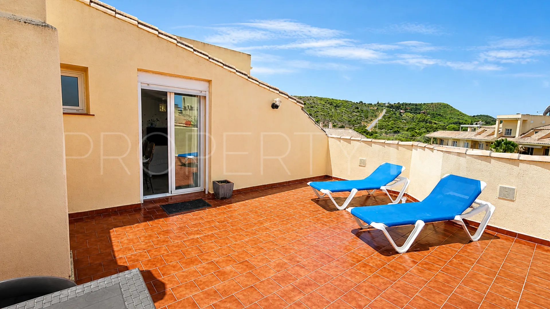For sale apartment in La Duquesa