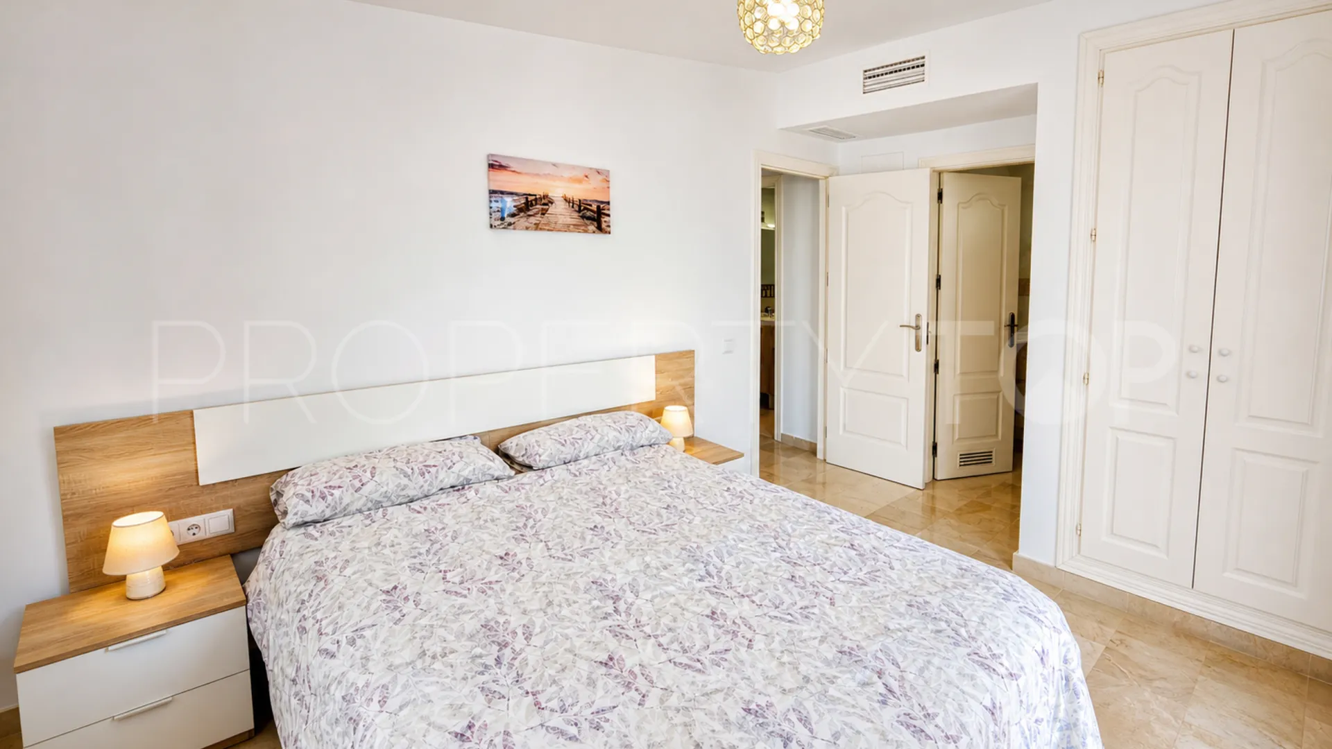 For sale apartment in La Duquesa