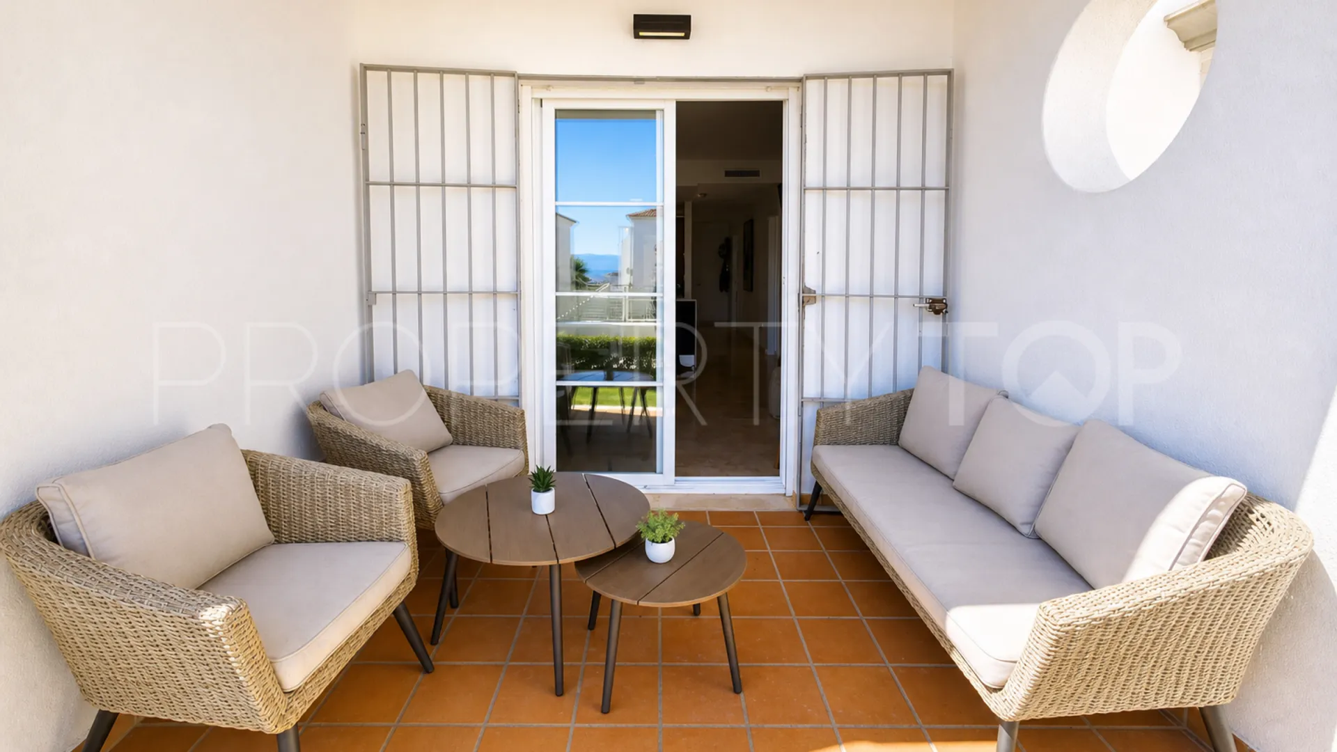 La Duquesa, apartamento planta baja con 3 dormitorios en venta
