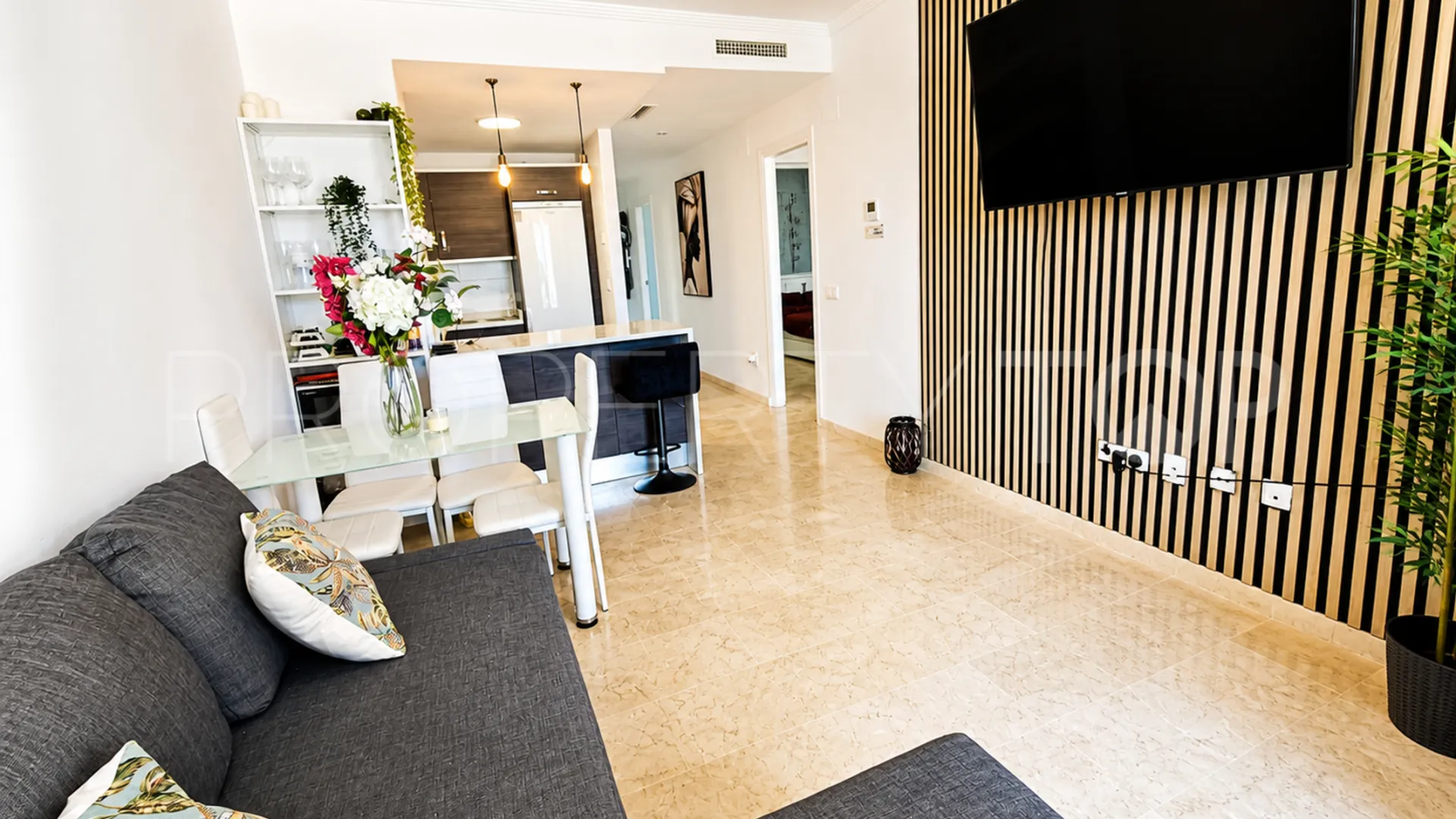 La Duquesa, apartamento planta baja con 3 dormitorios en venta