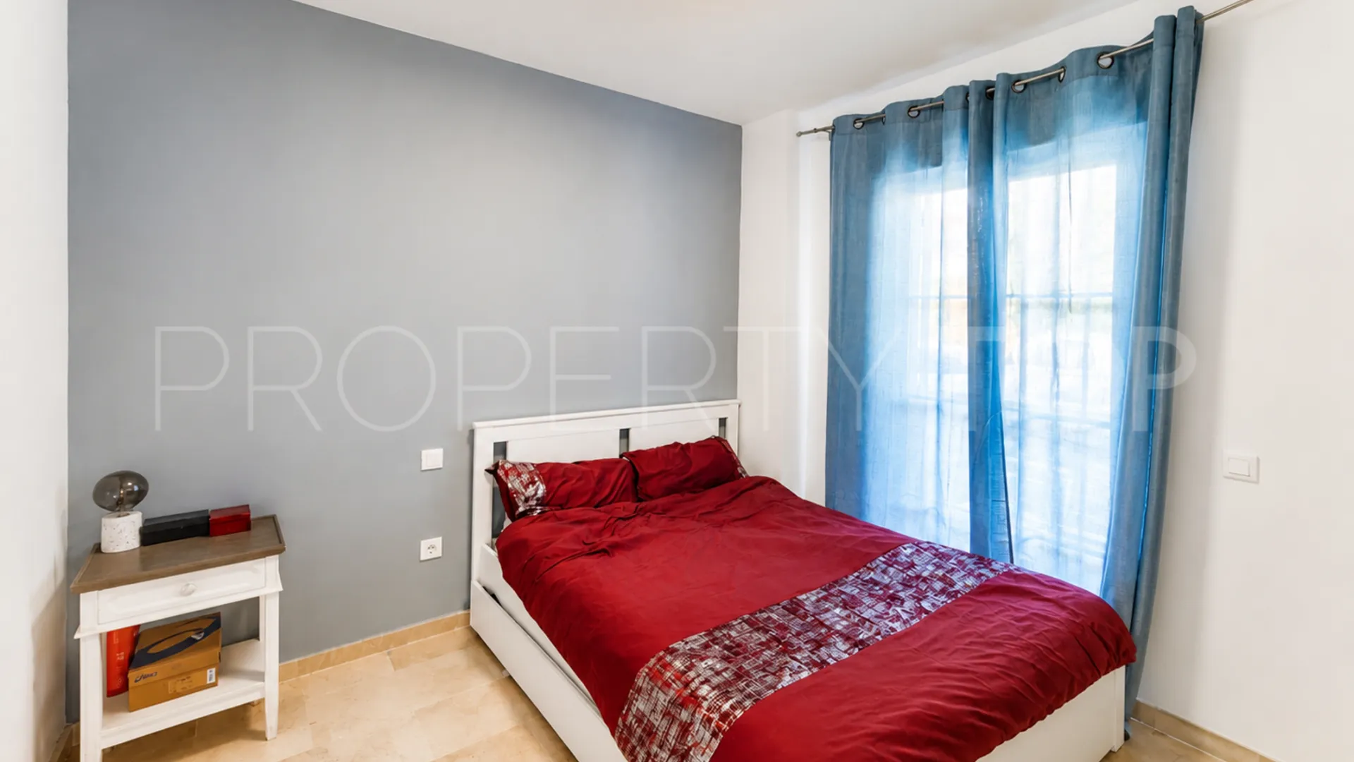 La Duquesa, apartamento planta baja con 3 dormitorios en venta