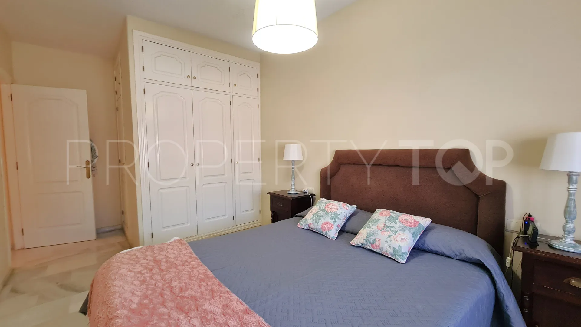 Apartment for sale in Sabinillas