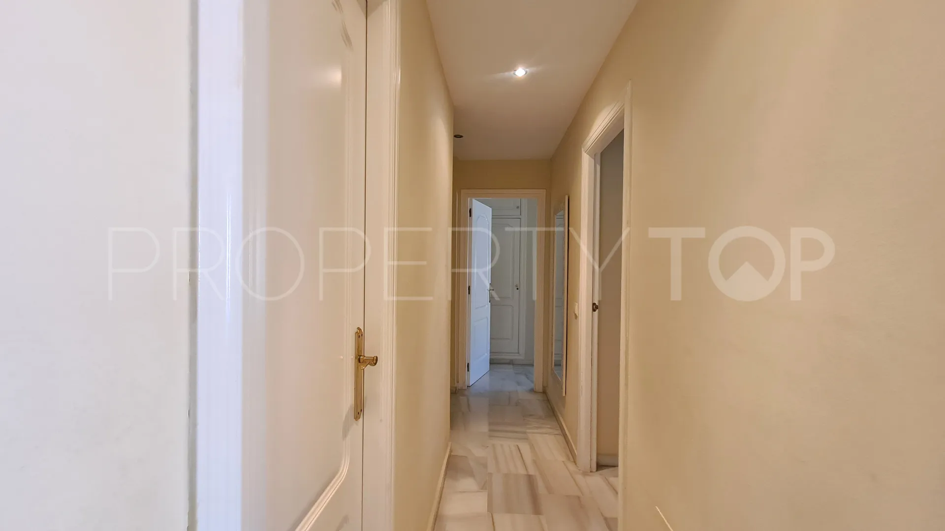 Apartment for sale in Sabinillas
