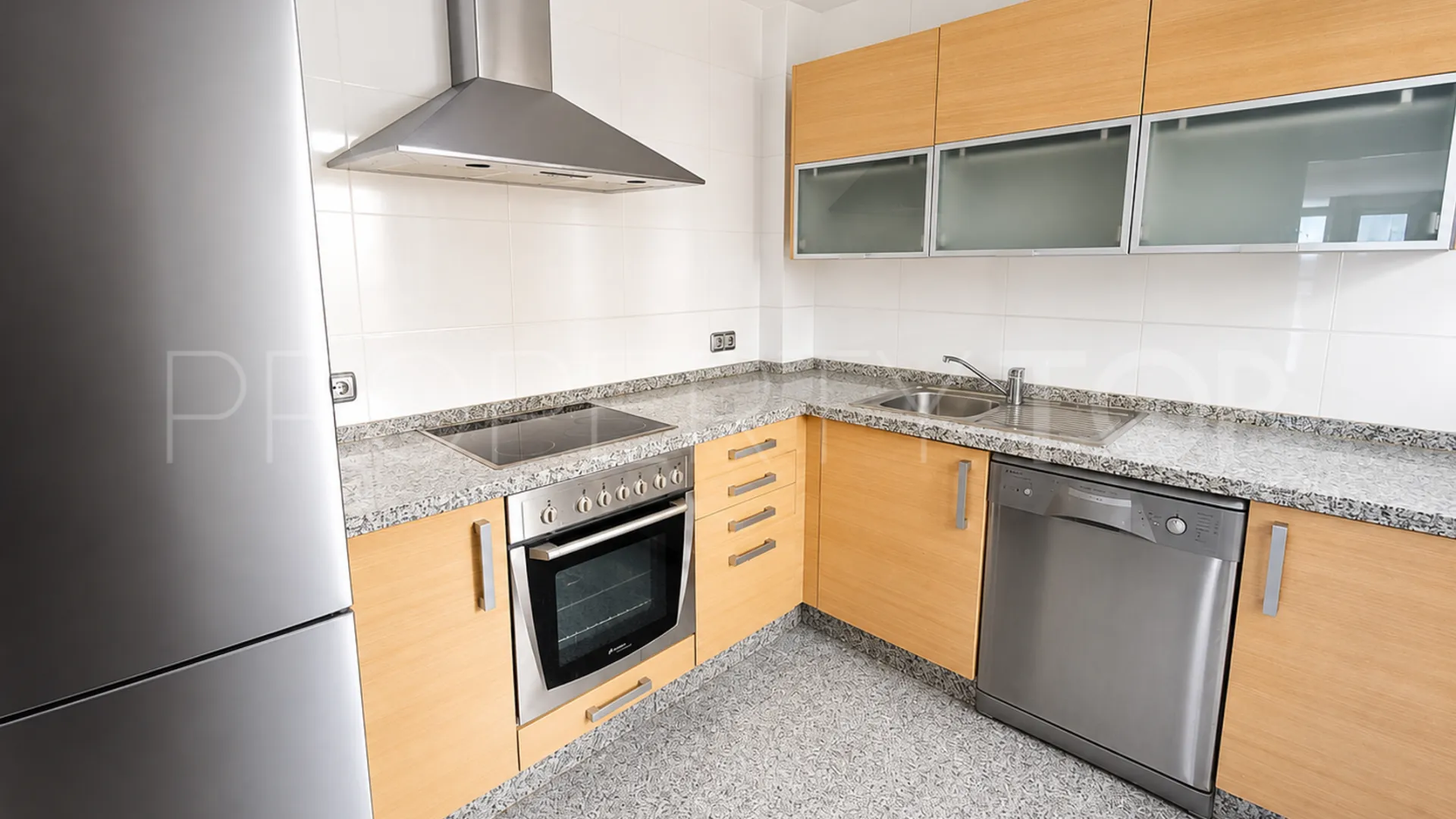For sale apartment in Casares Playa