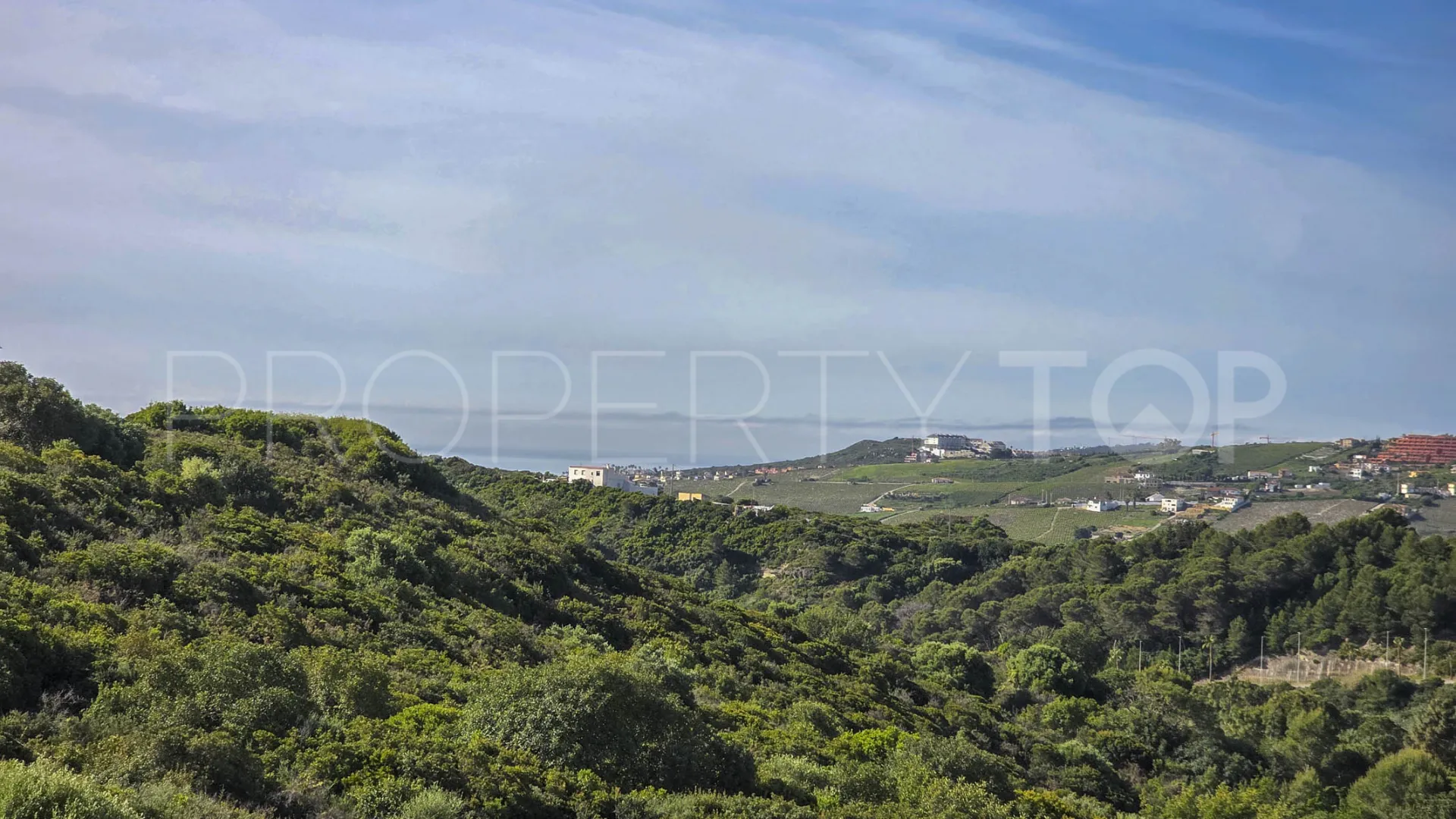 Se vende pareado con 2 dormitorios en Casares Playa