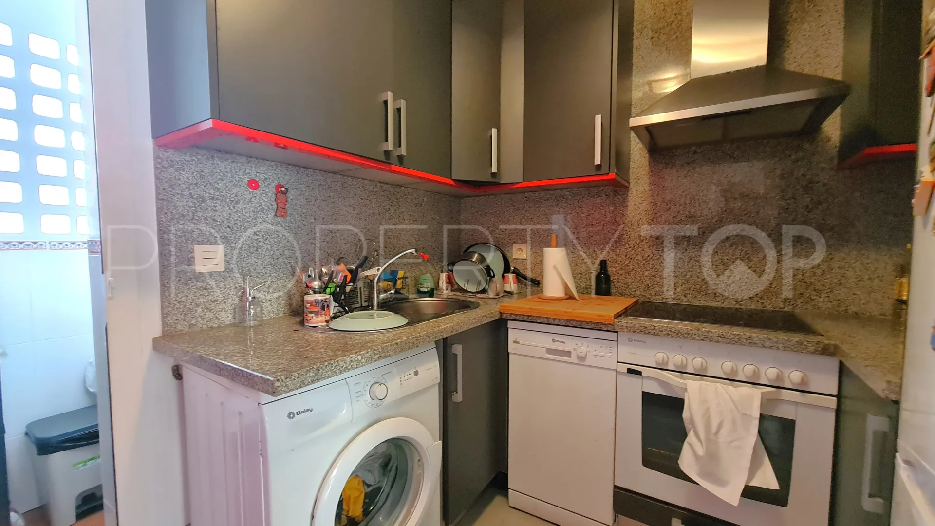 Apartamento a la venta en Estepona de 3 dormitorios