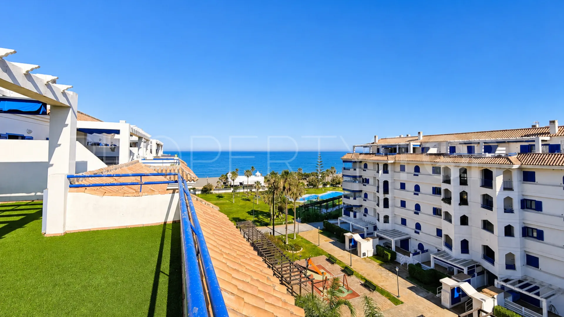 Ático en venta con 1 dormitorio en Sabinillas