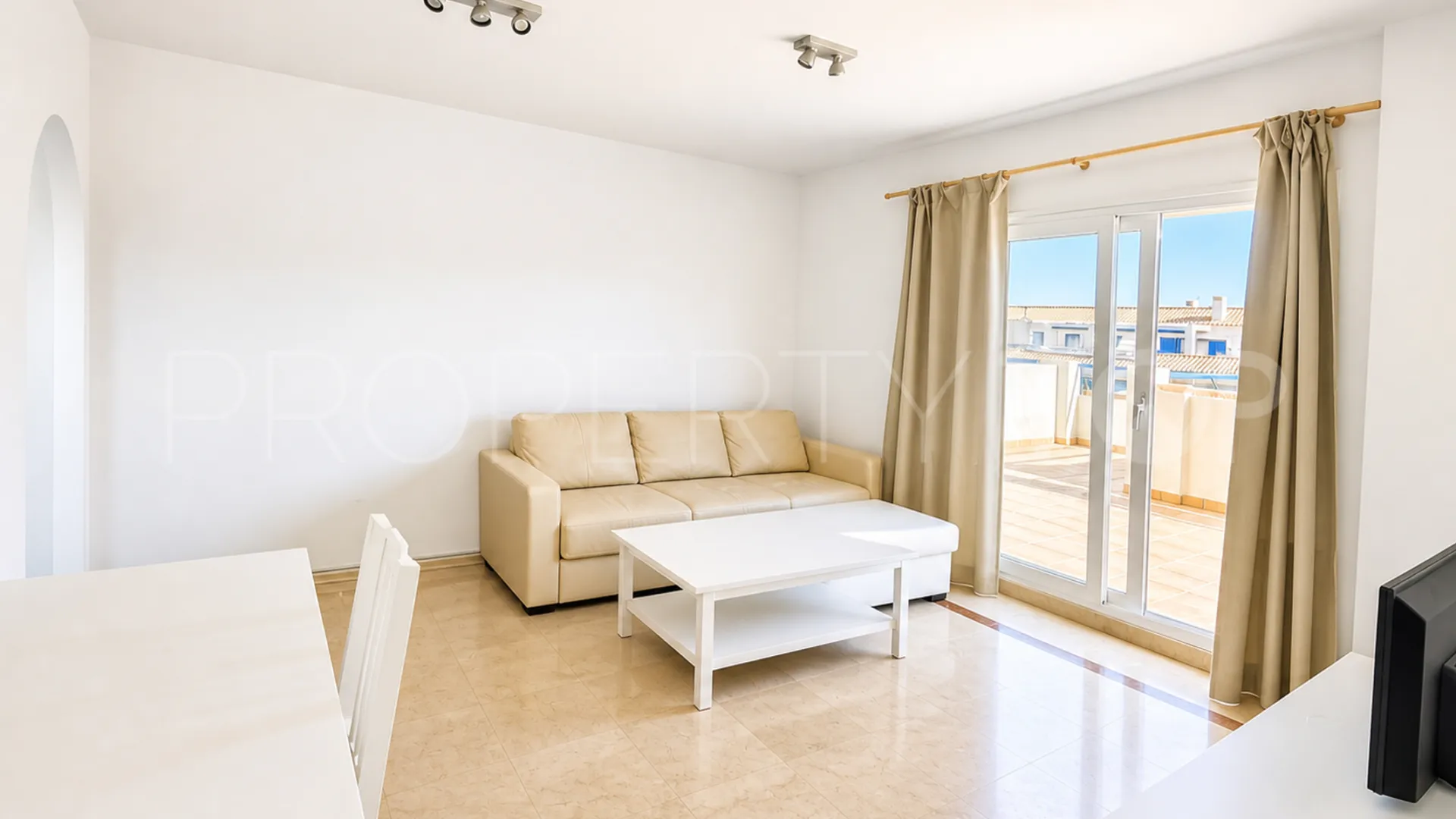 Ático en venta con 1 dormitorio en Sabinillas