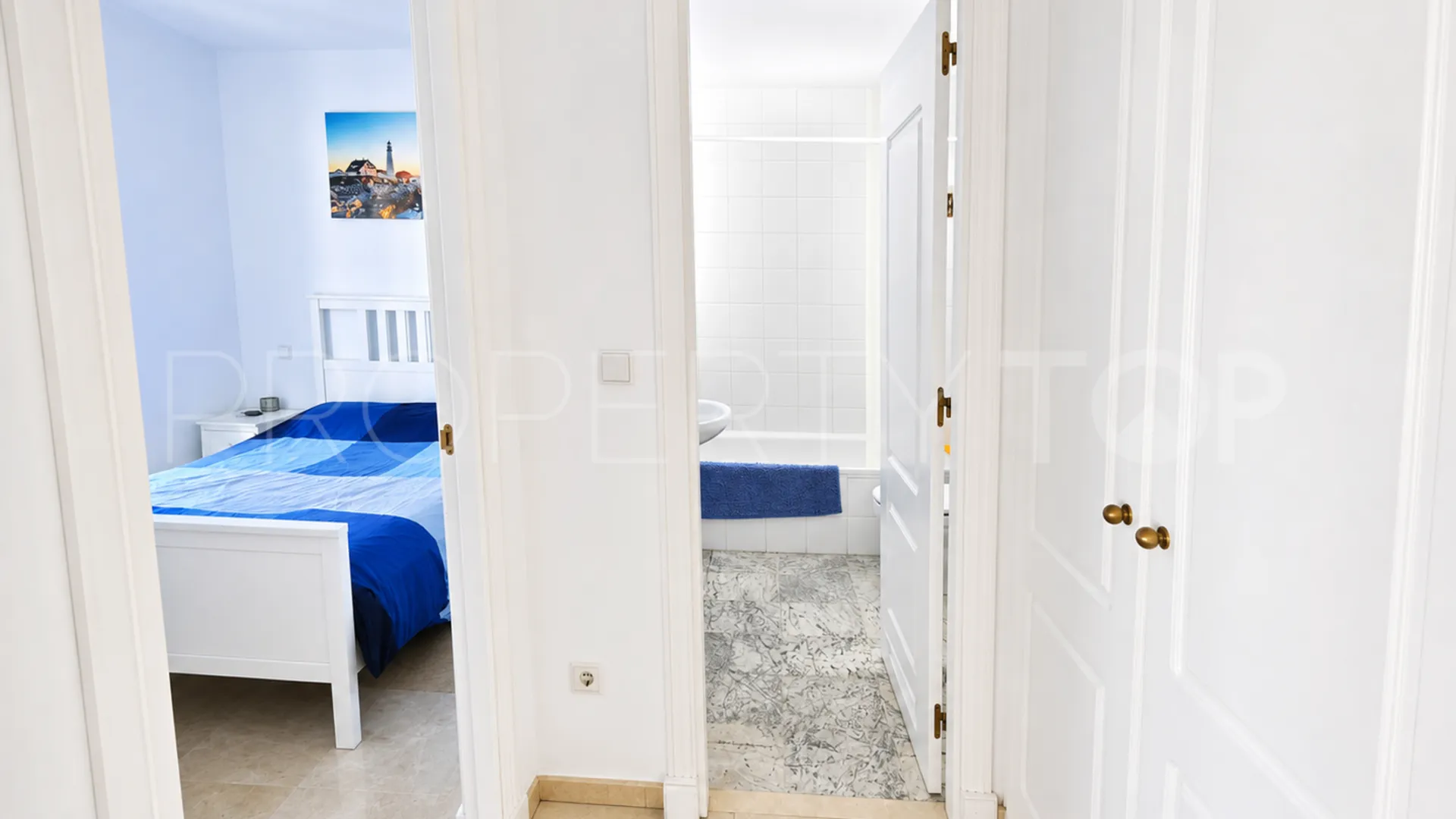 Ático en venta con 1 dormitorio en Sabinillas